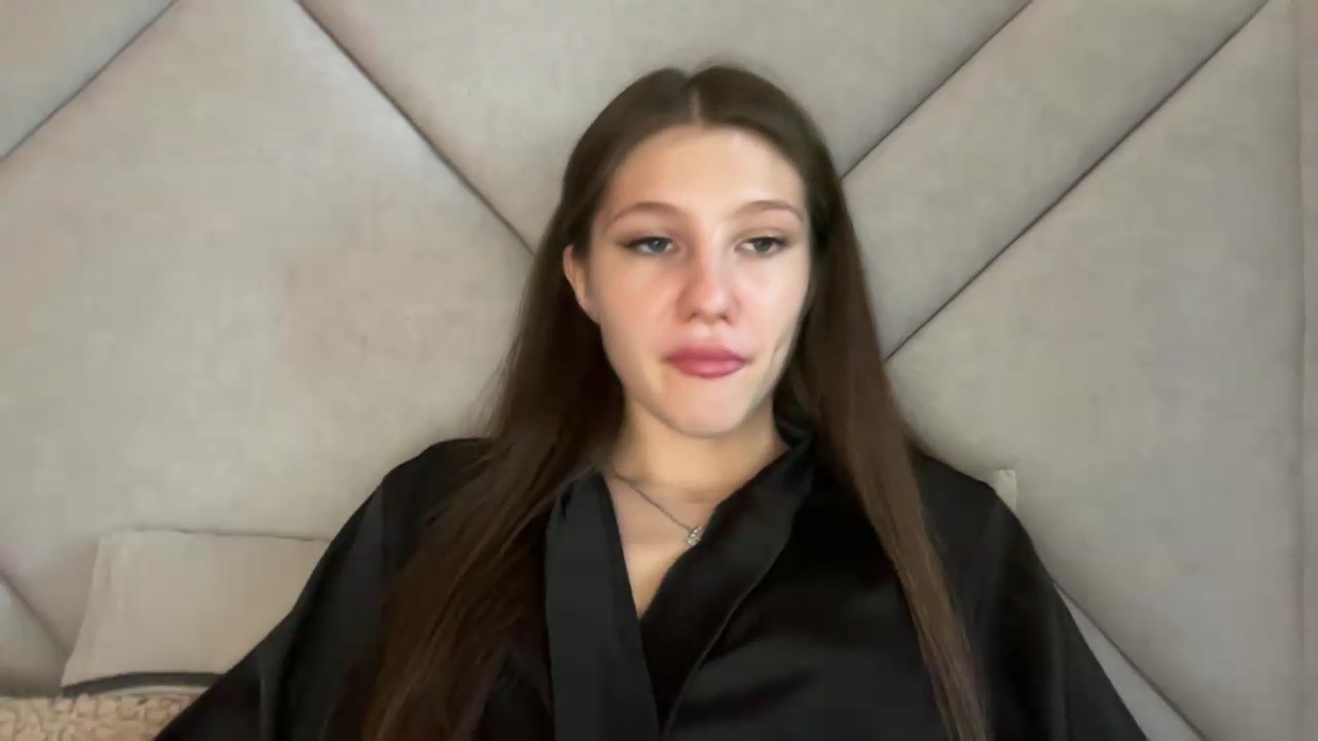 Gallery image thumbnail from MariRi's myfreecams stream on, 07/31/2026, 15:46 image 20 of 20