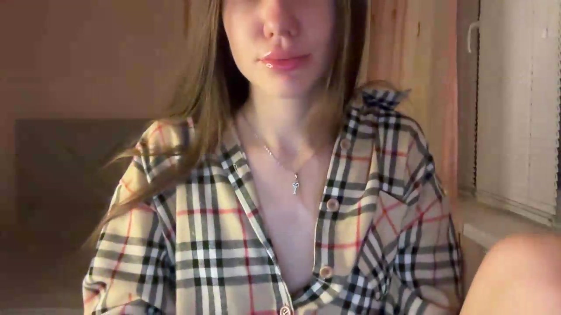 Gallery image thumbnail from MariRi's myfreecams stream on, 08/16/2026, 24:50 image 4 of 20