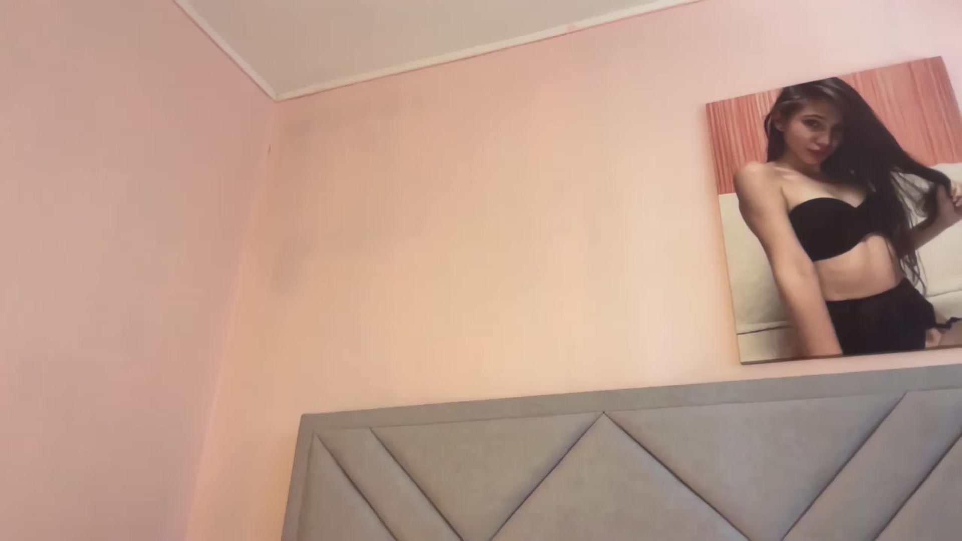 Gallery image thumbnail from MariRi's myfreecams stream on, 08/17/2026, 13:03 image 7 of 20