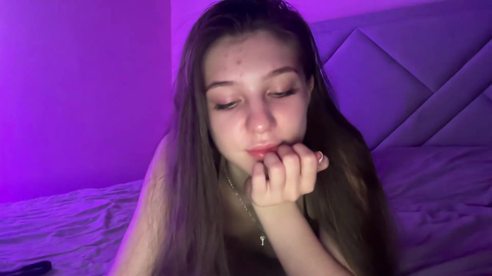 Gallery image thumbnail from MariRi's myfreecams stream on, 08/21/2026, 01:10 image 11 of 20