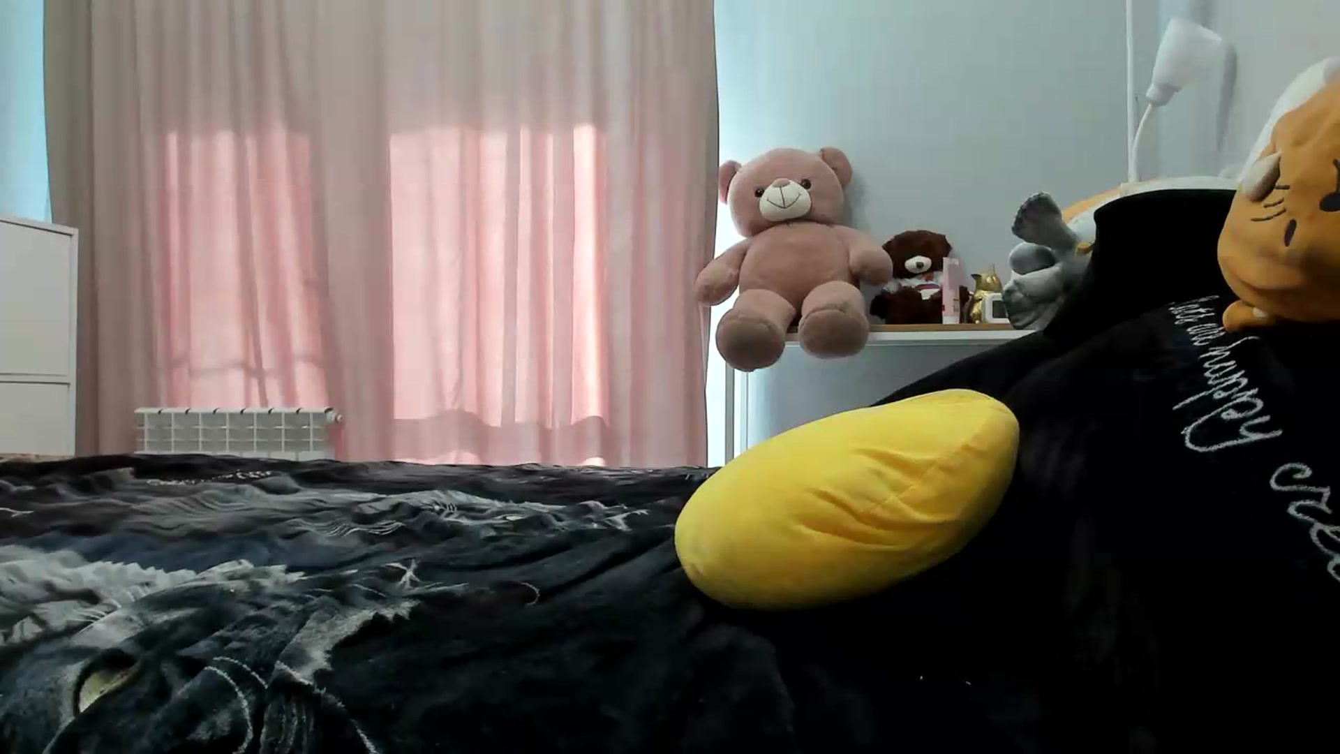 Gallery image thumbnail from Mari_Di's myfreecams stream on, 07/12/2026, 14:34 image 16 of 20