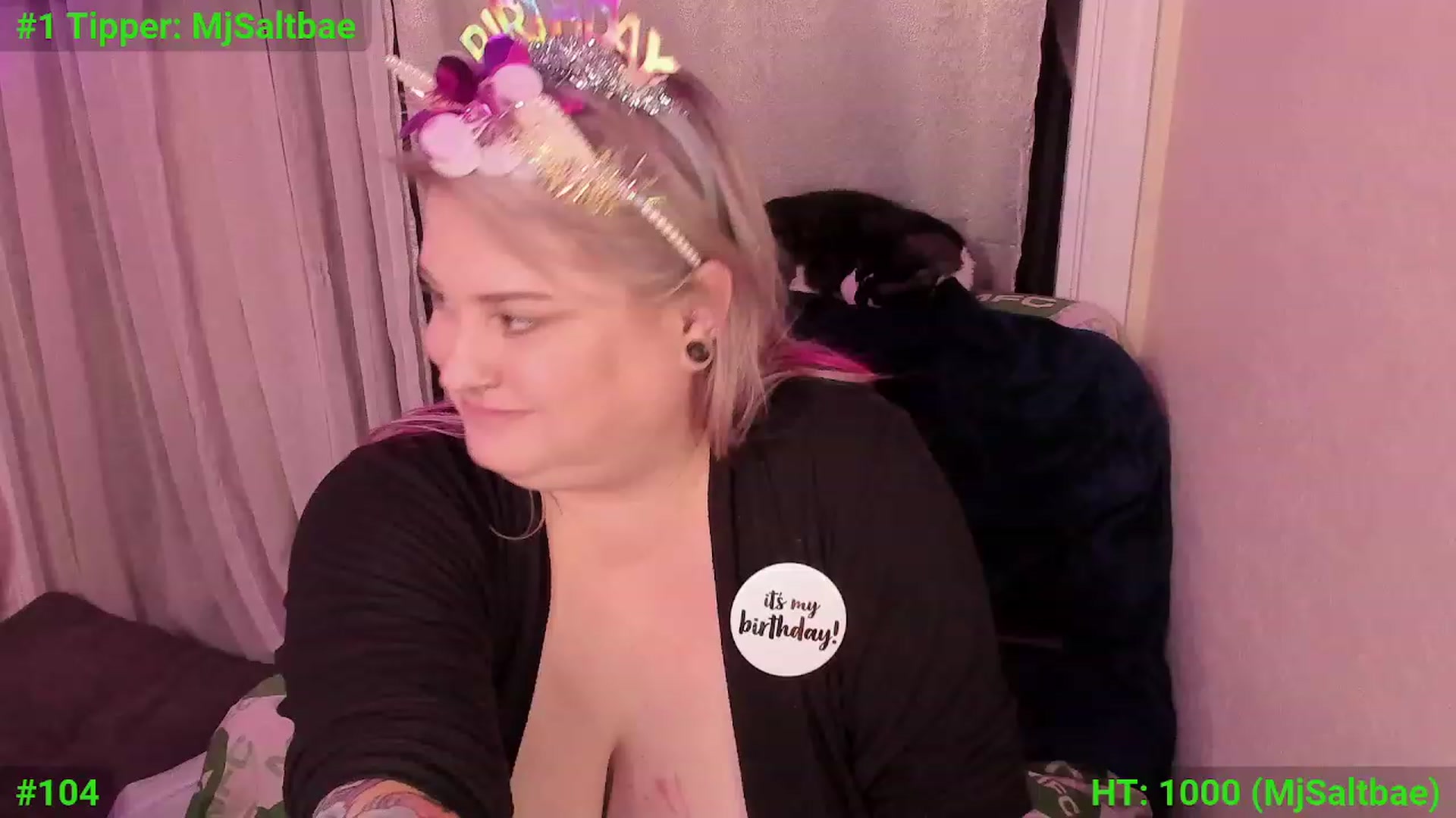 Gallery image thumbnail from Mari_JaeBDAY's myfreecams stream on, 11/16/2023, 10:06 image 7 of 20