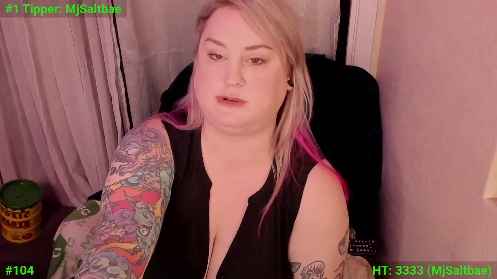 Gallery image thumbnail from Mari_JaeBDAY's myfreecams stream on, 11/19/2023, 09:55 image 14 of 20