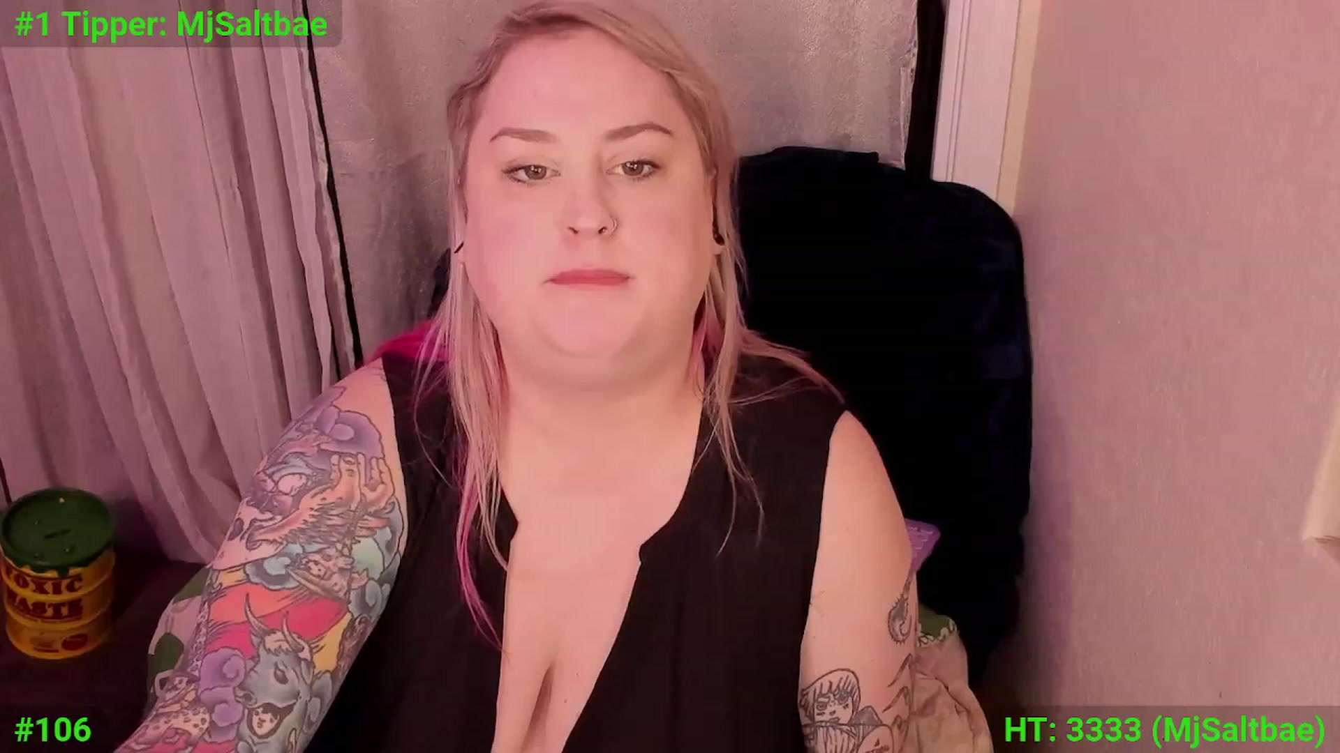Gallery image thumbnail from Mari_JaeBDAY's myfreecams stream on, 11/19/2023, 10:44 image 19 of 20