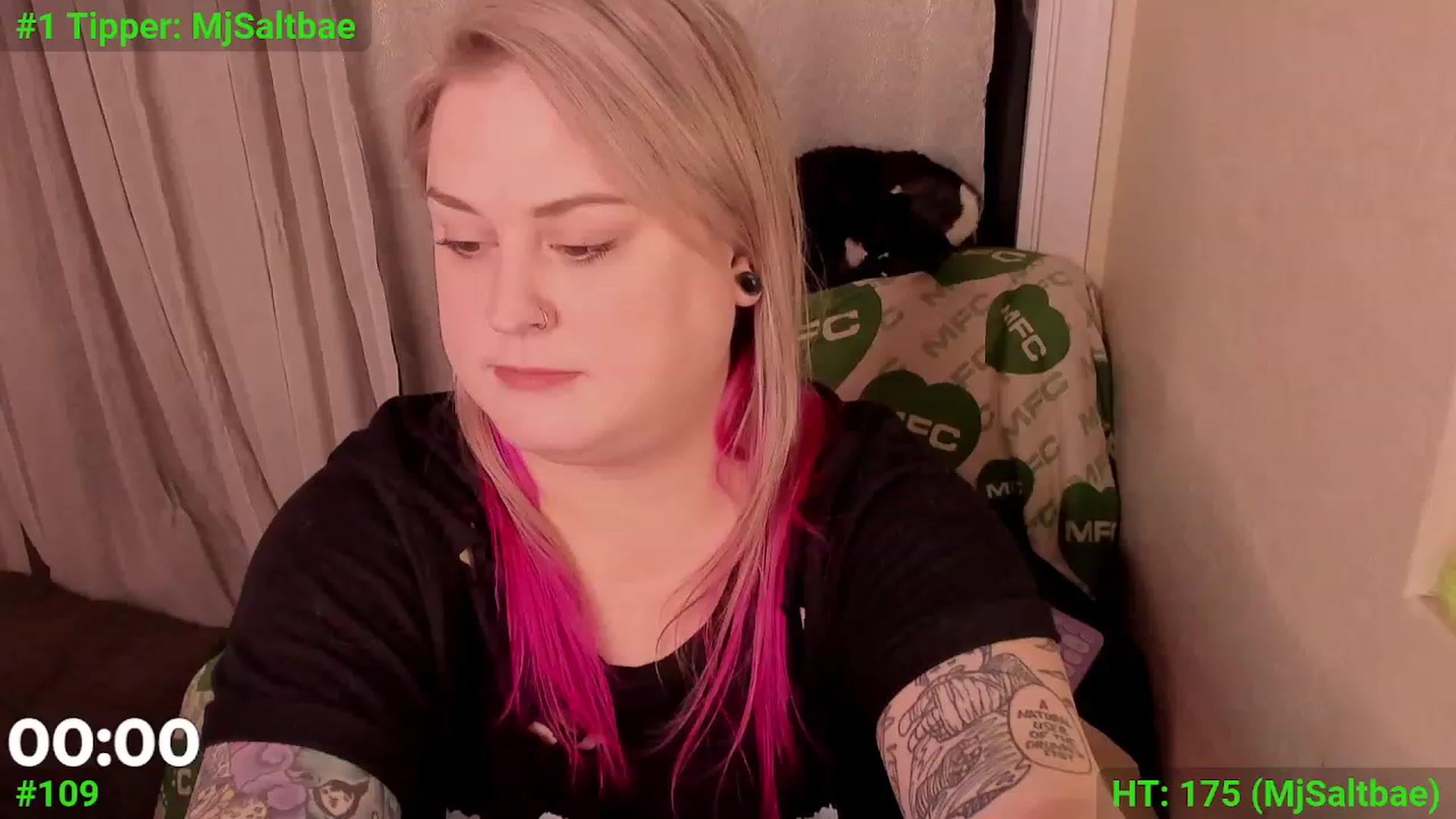 Gallery image thumbnail from Mari_JaeBDAY's myfreecams stream on, 11/24/2023, 05:50 image 11 of 20