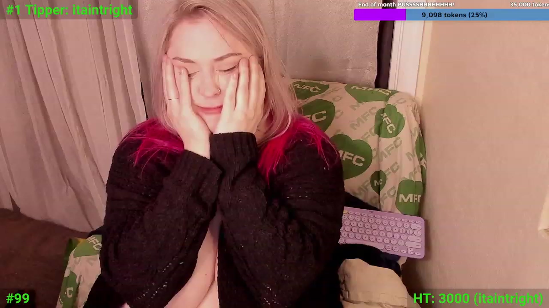 Gallery image thumbnail from Mari_JaeBDAY's myfreecams stream on, 11/25/2023, 11:36 image 3 of 20