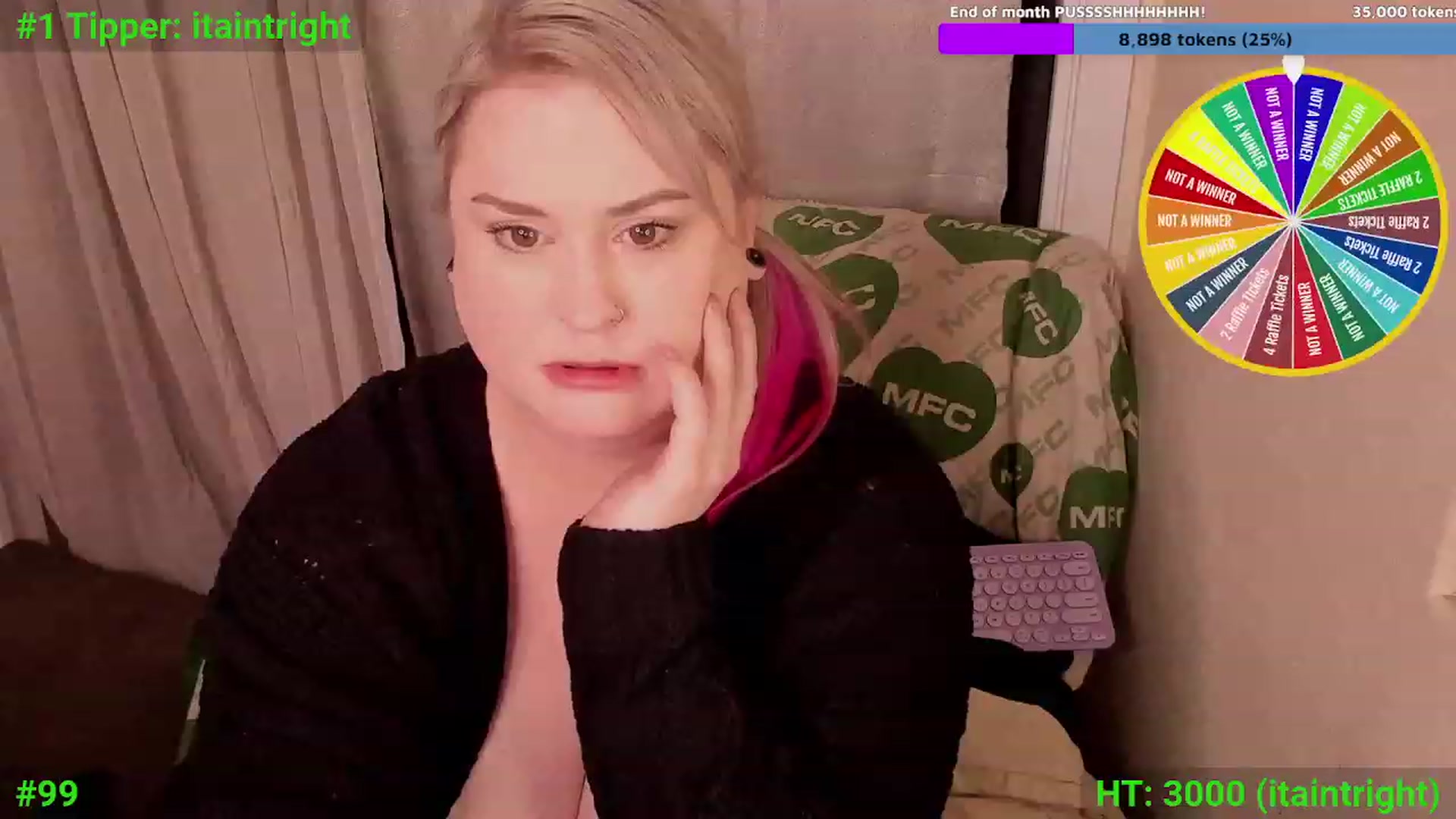 Gallery image thumbnail from Mari_JaeBDAY's myfreecams stream on, 11/25/2023, 11:36 image 1 of 20