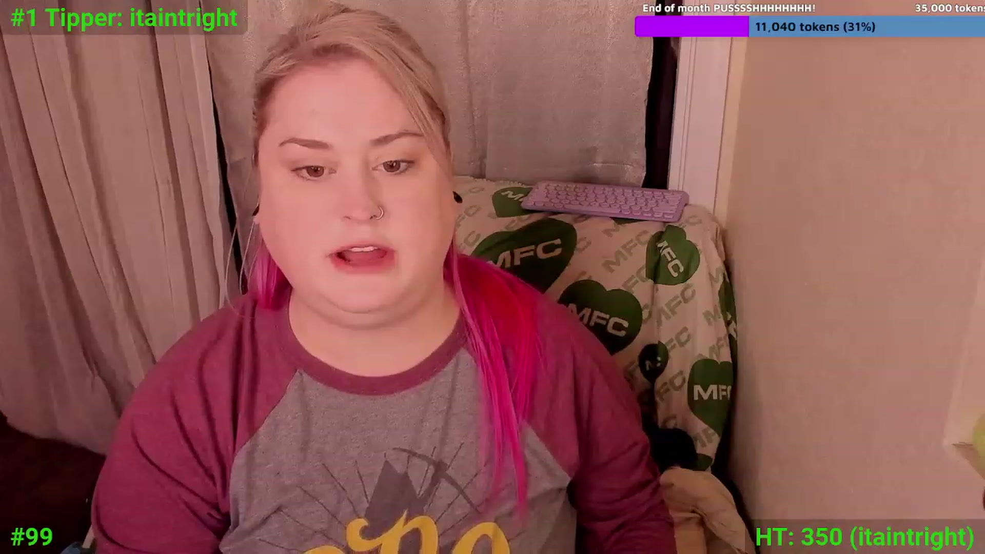 Gallery image thumbnail from Mari_JaeBDAY's myfreecams stream on, 11/26/2023, 04:23 image 3 of 20
