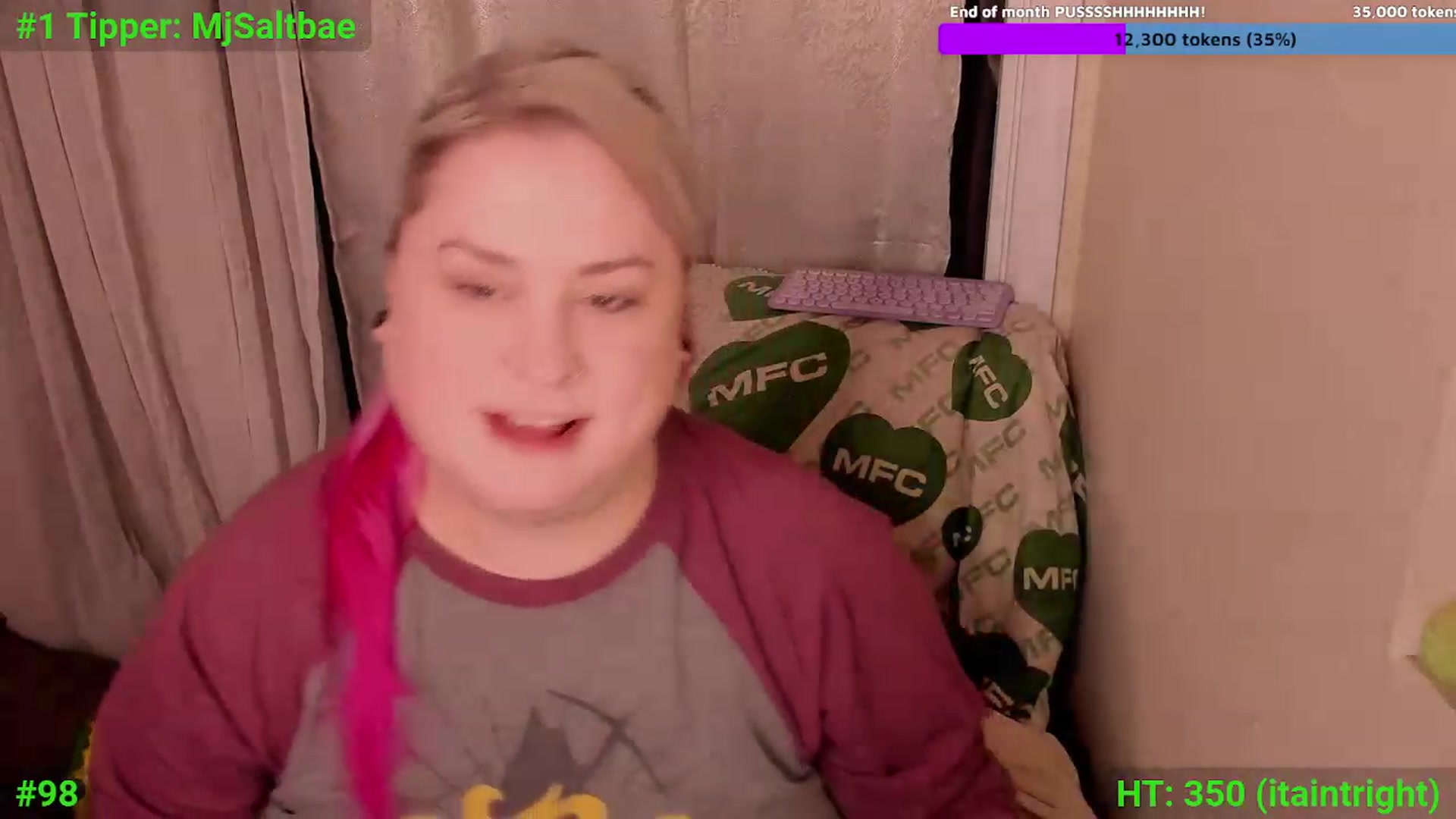 Gallery image thumbnail from Mari_JaeBDAY's myfreecams stream on, 11/26/2023, 04:23 image 16 of 20