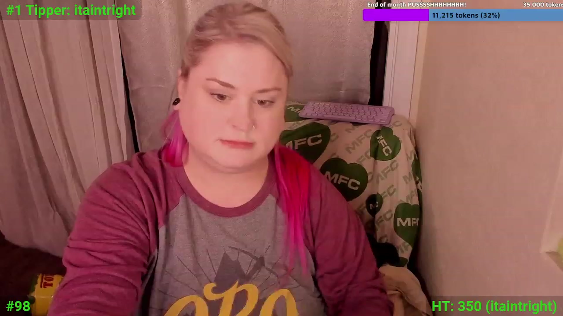 Gallery image thumbnail from Mari_JaeBDAY's myfreecams stream on, 11/26/2023, 04:23 image 4 of 20