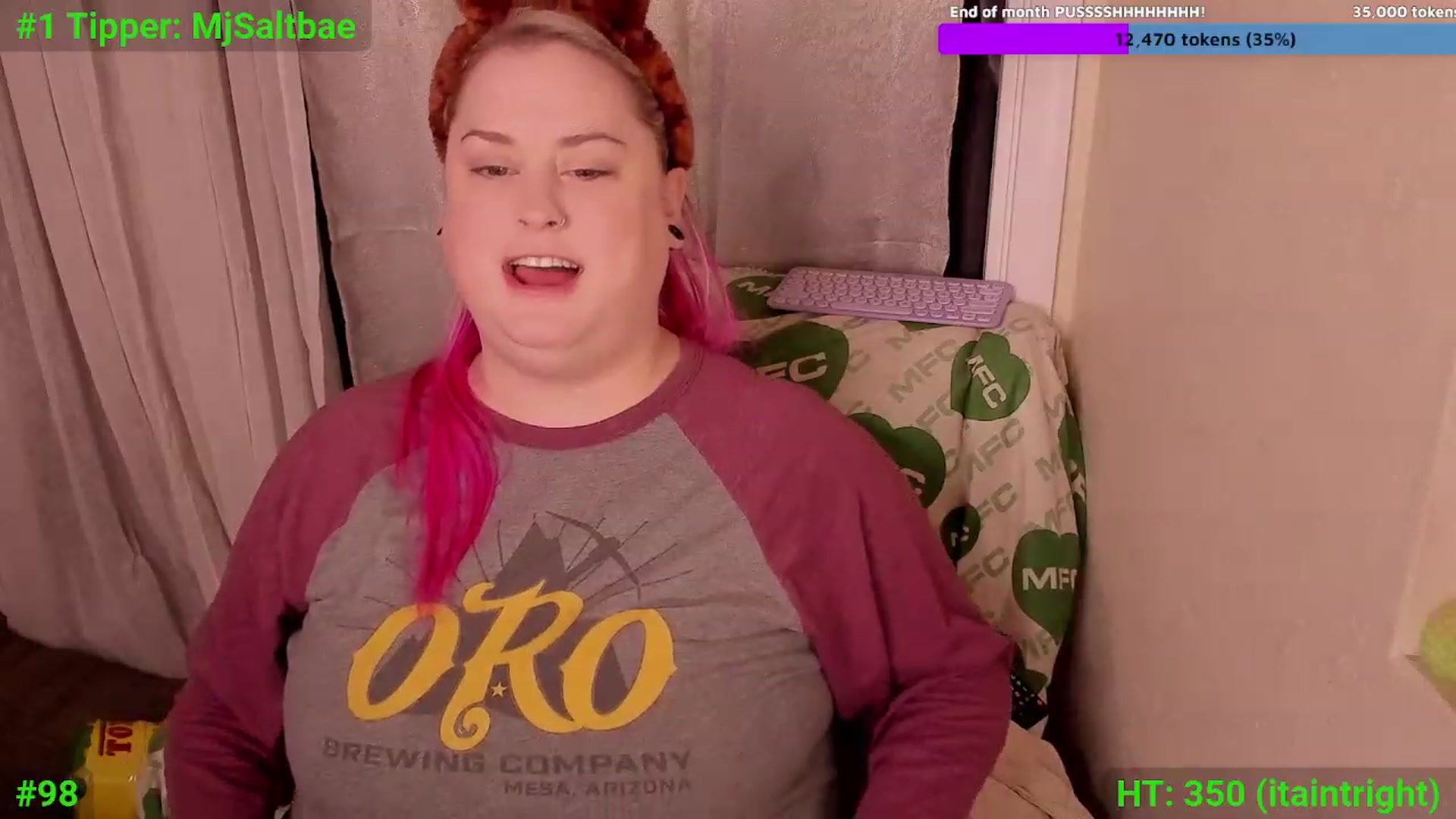 Gallery image thumbnail from Mari_JaeBDAY's myfreecams stream on, 11/26/2023, 04:23 image 18 of 20