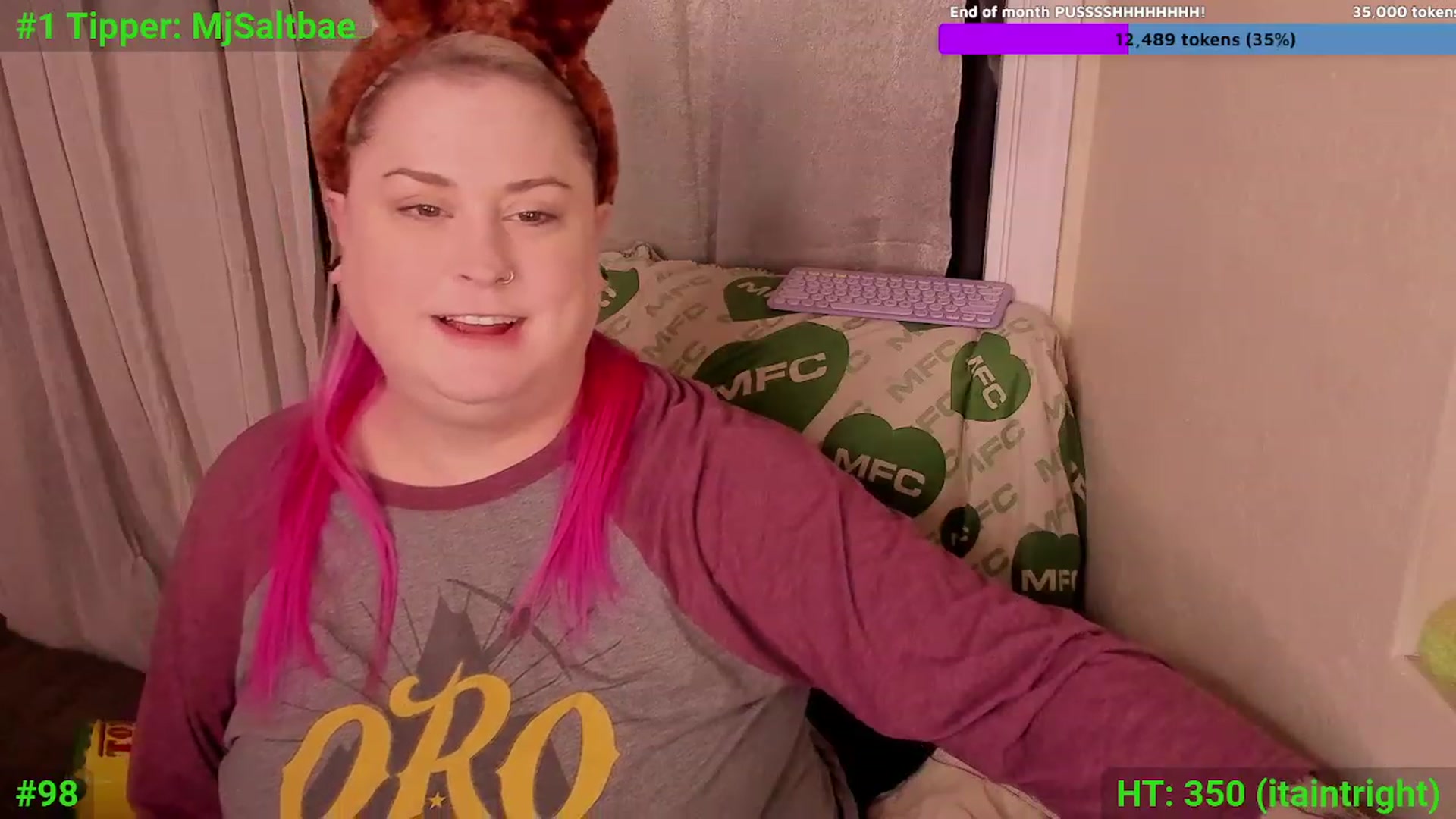 Gallery image thumbnail from Mari_JaeBDAY's myfreecams stream on, 11/26/2023, 04:23 image 19 of 20