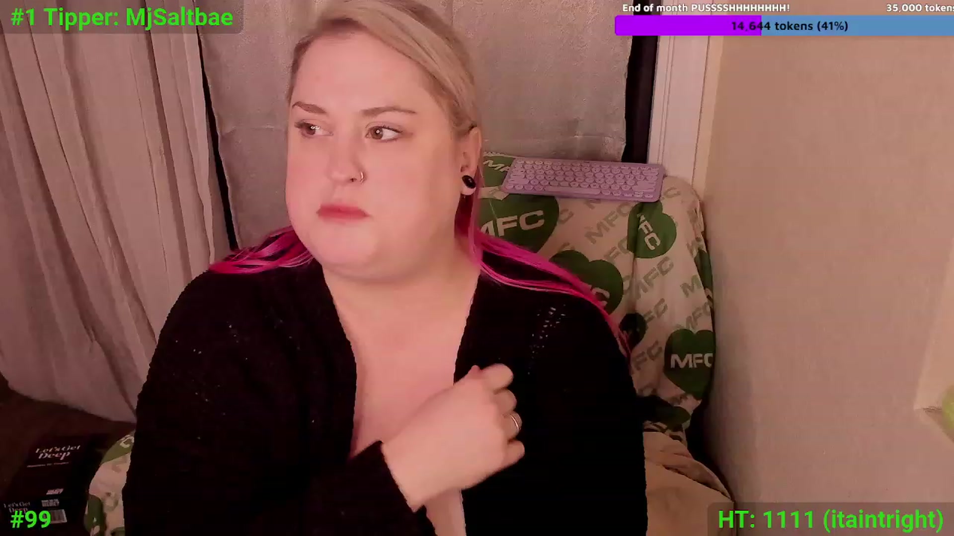 Gallery image thumbnail from Mari_JaeBDAY's myfreecams stream on, 11/26/2023, 09:07 image 10 of 20