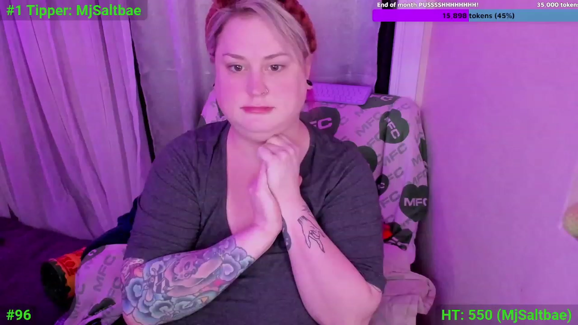 Gallery image thumbnail from Mari_JaeBDAY's myfreecams stream on, 11/27/2023, 08:49 image 17 of 20