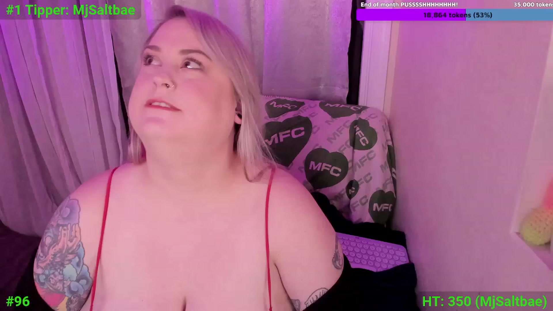 Gallery image thumbnail from Mari_JaeBDAY's myfreecams stream on, 11/28/2023, 08:49 image 15 of 20
