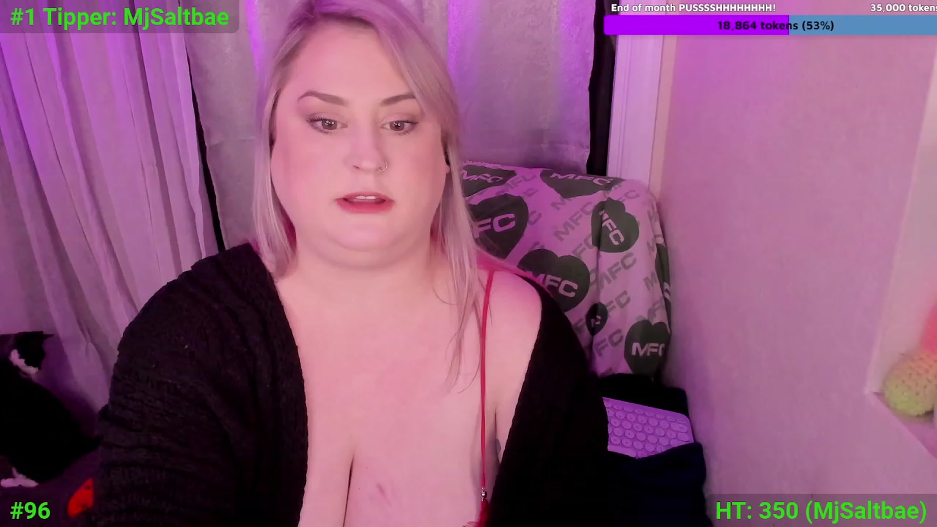 Gallery image thumbnail from Mari_JaeBDAY's myfreecams stream on, 11/28/2023, 08:49 image 13 of 20