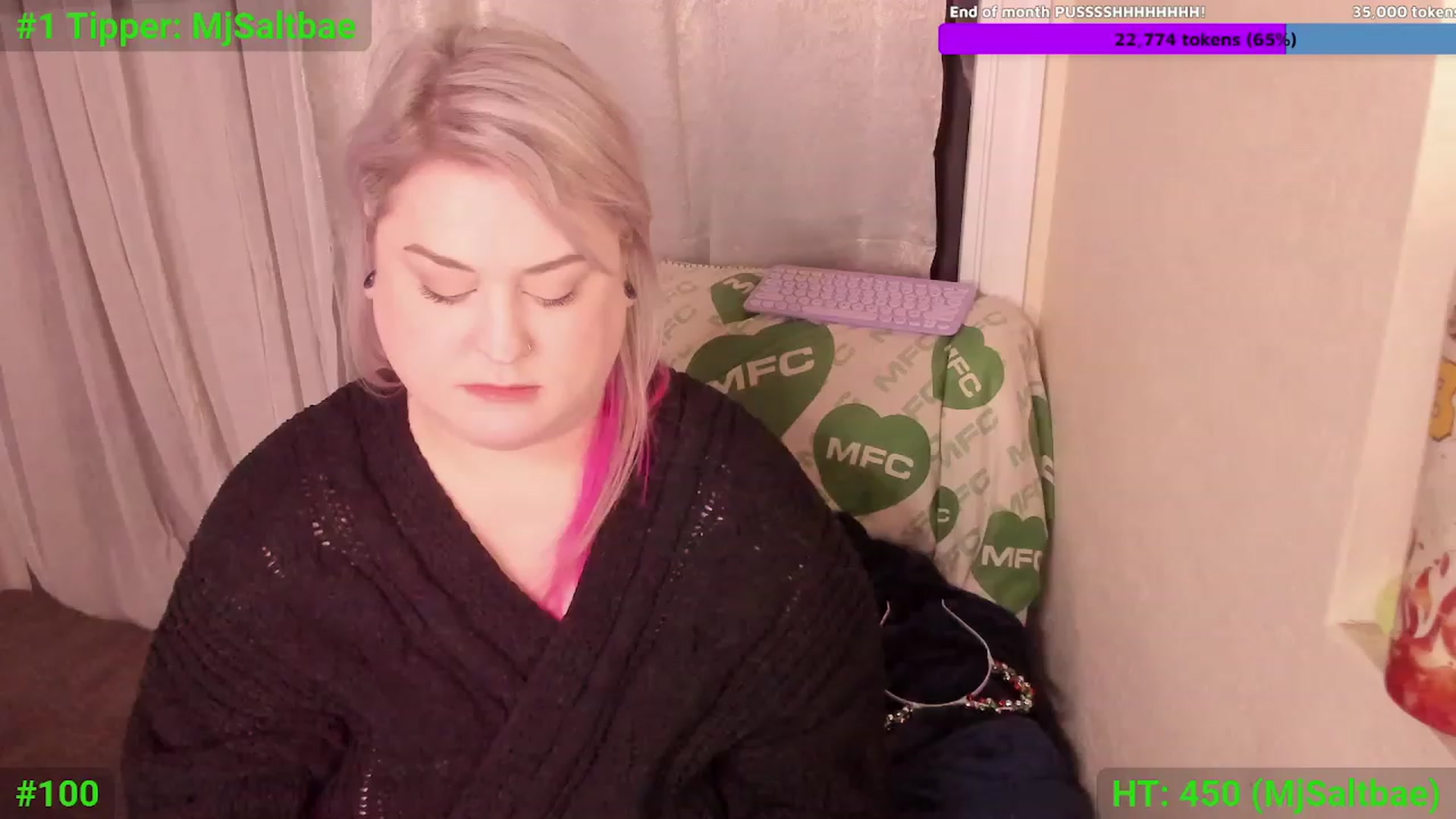 Gallery image thumbnail from Mari_JaeBDAY's myfreecams stream on, 11/29/2023, 07:50 image 4 of 20