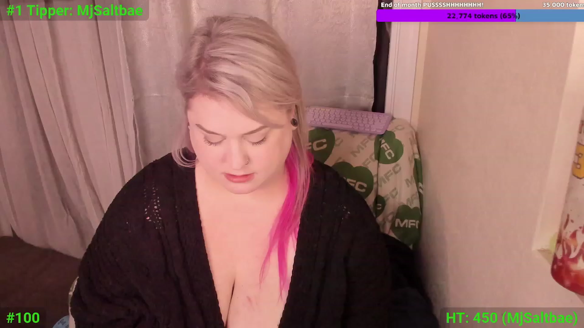 Gallery image thumbnail from Mari_JaeBDAY's myfreecams stream on, 11/29/2023, 07:50 image 9 of 20