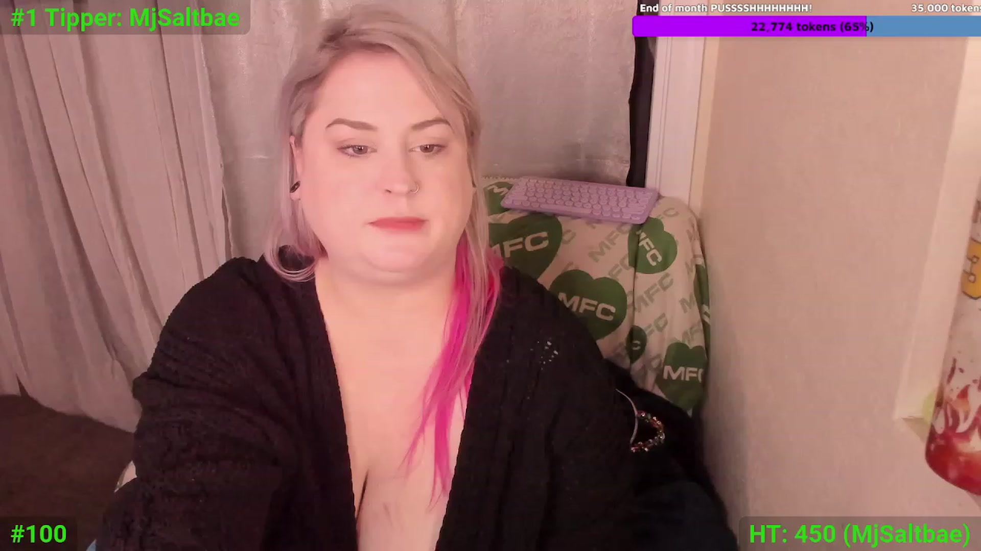 Gallery image thumbnail from Mari_JaeBDAY's myfreecams stream on, 11/29/2023, 07:50 image 11 of 20
