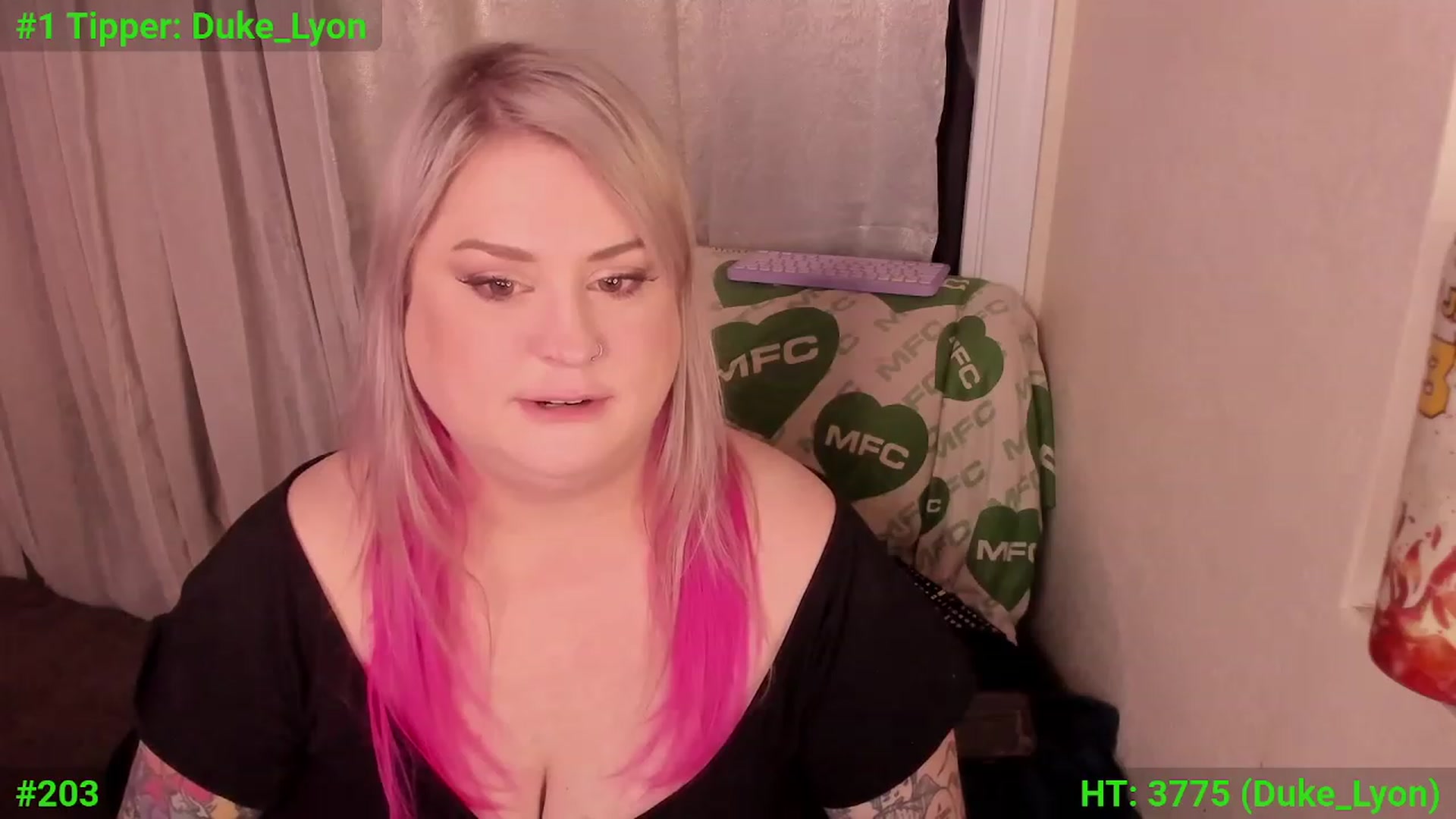 Gallery image thumbnail from Mari_JaeBDAY's myfreecams stream on, 12/01/2023, 08:29 image 20 of 20