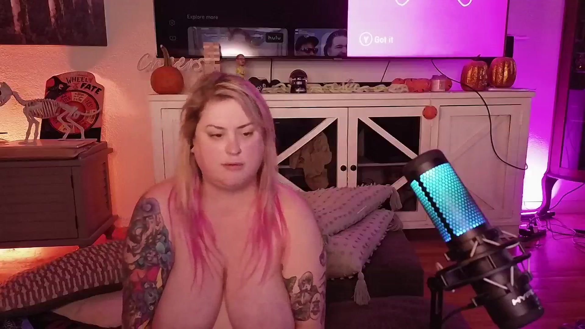 Gallery image thumbnail from Mari_JaeBDAY's myfreecams stream on, 11/29/2024, 13:02 image 20 of 20