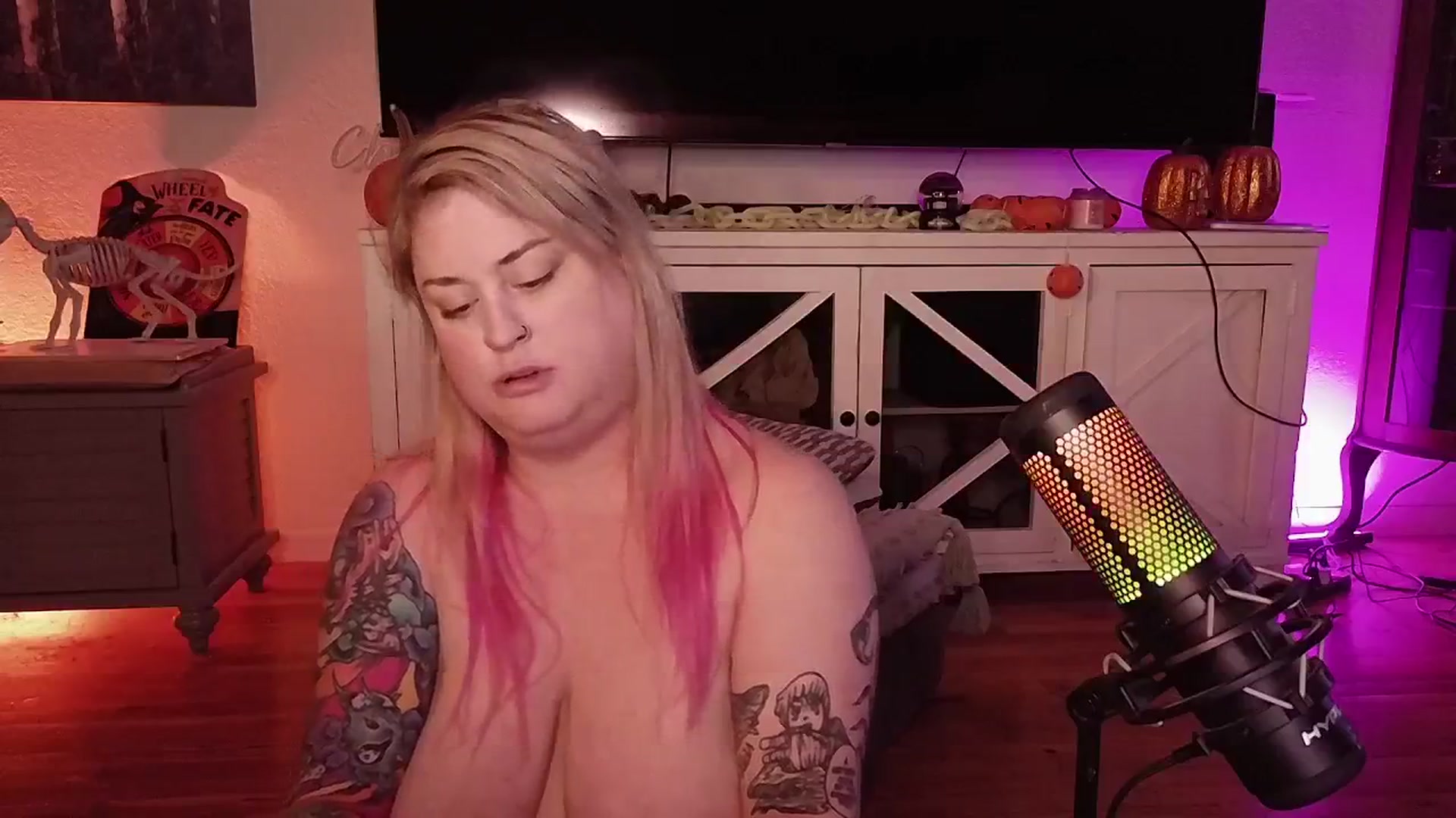 Gallery image thumbnail from Mari_JaeBDAY's myfreecams stream on, 11/29/2024, 13:02 image 2 of 20