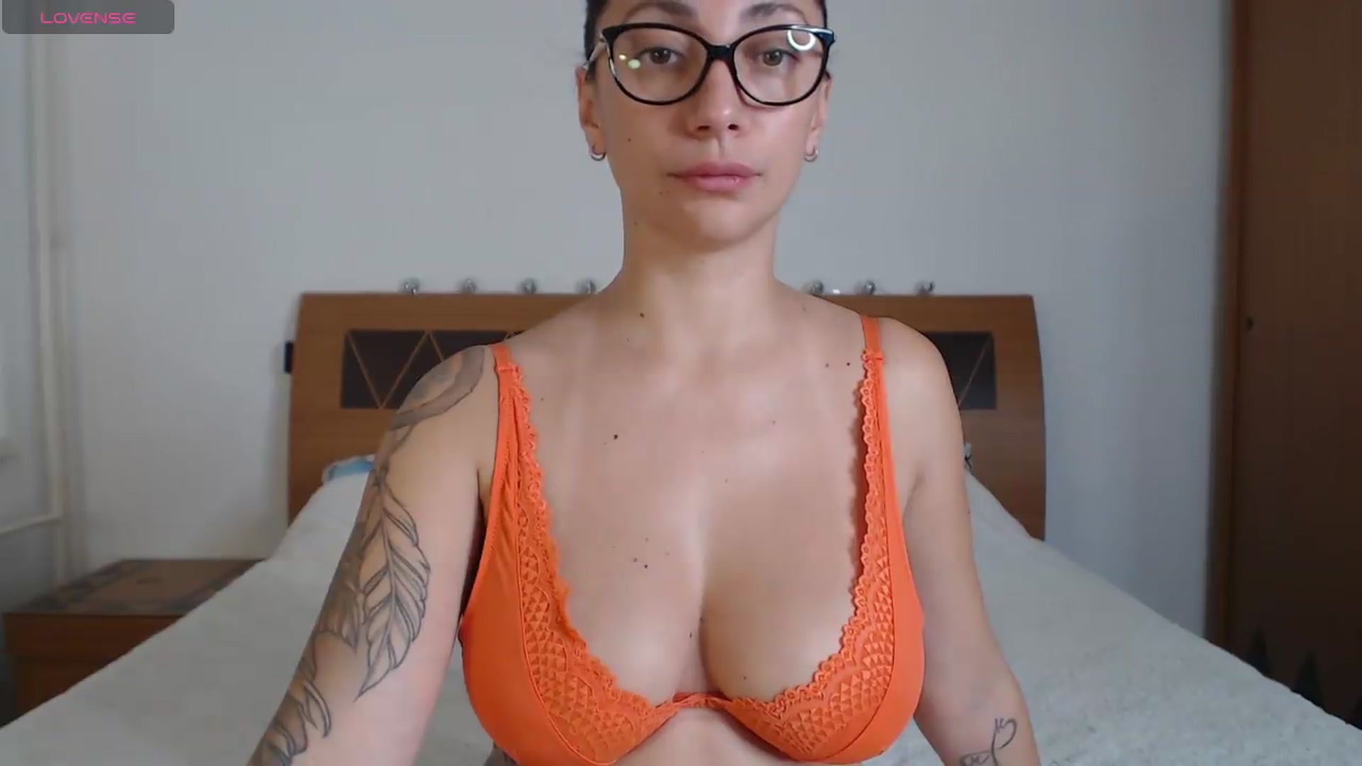 Gallery image thumbnail from MariaMariaa's myfreecams stream on, 07/06/2026, 11:55 image 17 of 20