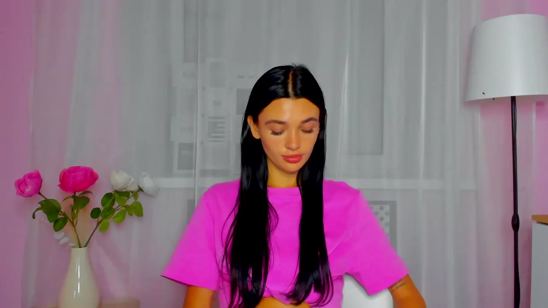 Gallery image thumbnail from MariaSegar's myfreecams stream on, 07/18/2025, 09:33 image 4 of 20