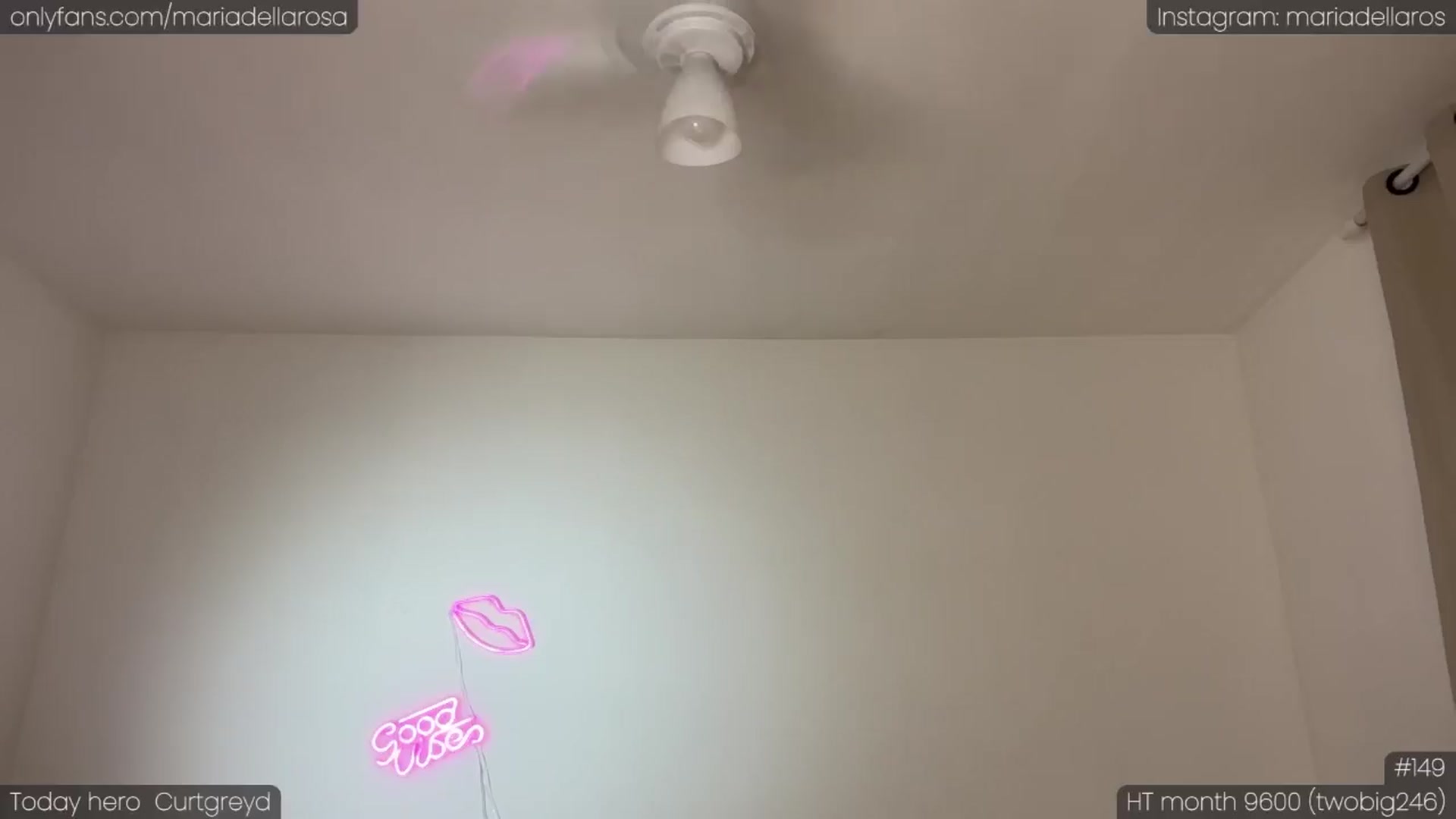 Gallery image thumbnail from Maria_'s myfreecams stream on, 09/12/2024, 02:06 image 18 of 20