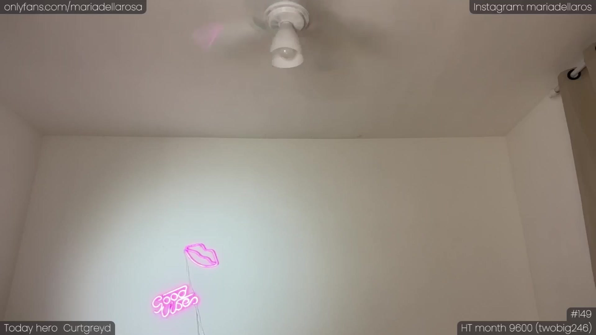 Gallery image thumbnail from Maria_'s myfreecams stream on, 09/12/2024, 02:06 image 19 of 20