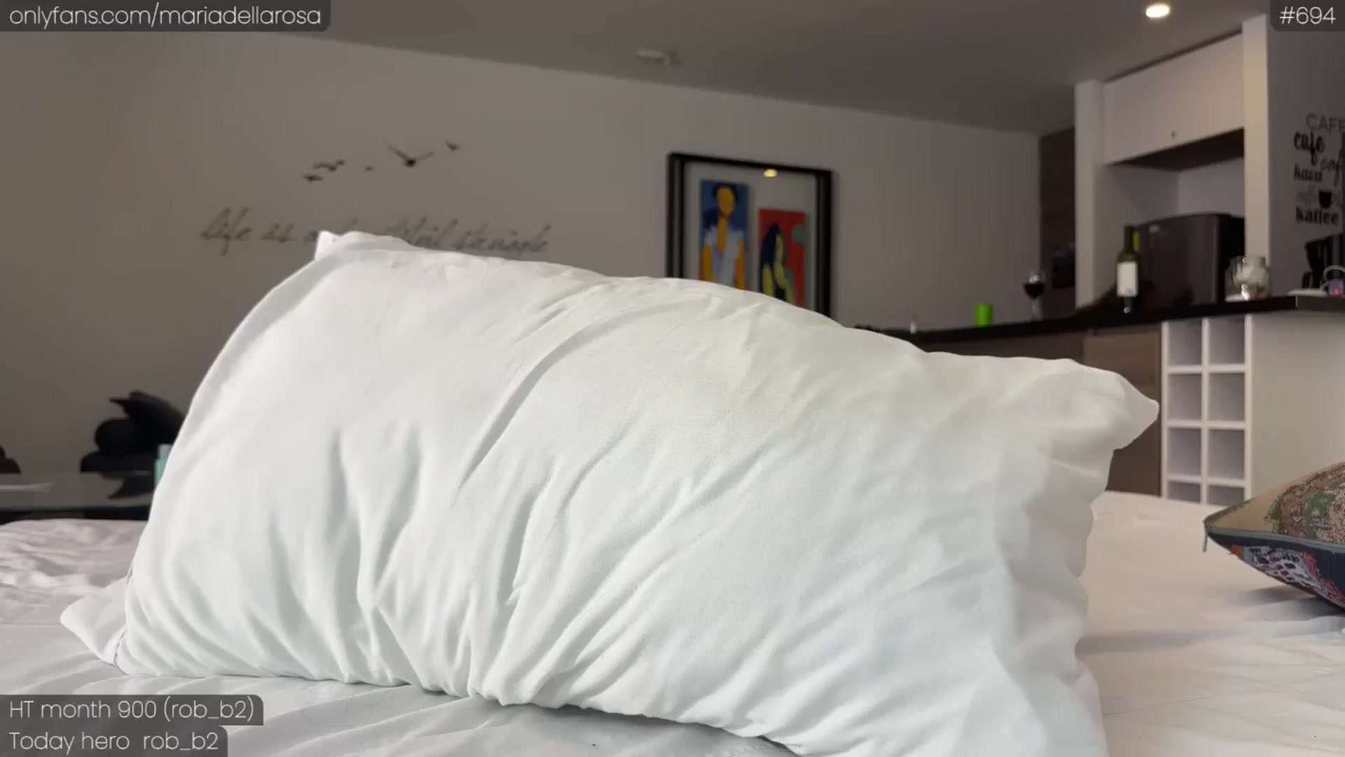Gallery image thumbnail from Maria_'s myfreecams stream on, 11/02/2024, 06:05 image 2 of 20