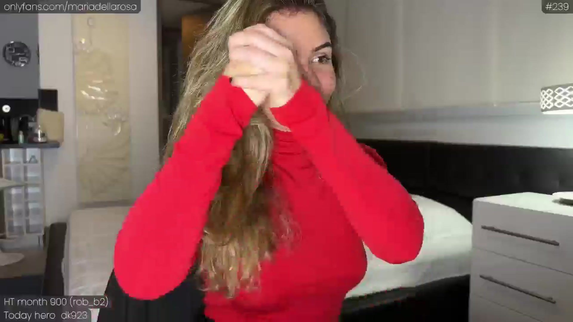 Gallery image thumbnail from Maria_'s myfreecams stream on, 11/06/2024, 07:57 image 19 of 20