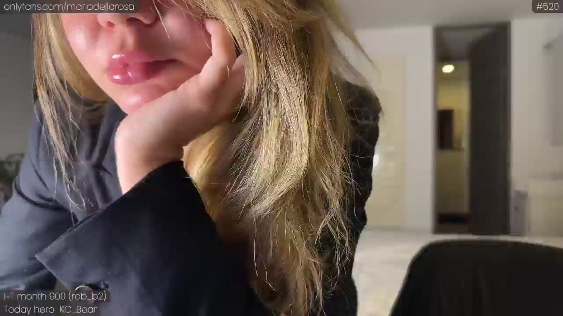 Gallery image thumbnail from Maria_'s myfreecams stream on, 11/19/2024, 03:09 image 13 of 20