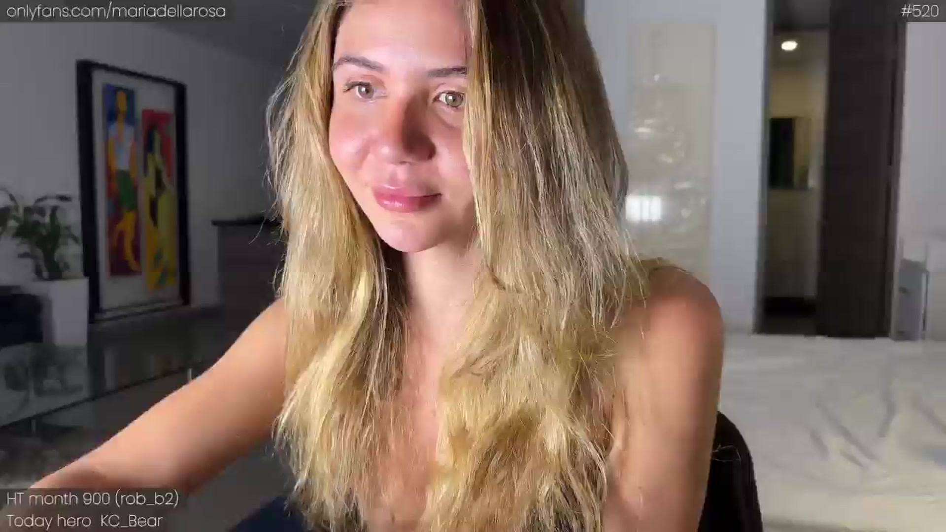 Gallery image thumbnail from Maria_'s myfreecams stream on, 11/19/2024, 05:07 image 9 of 20