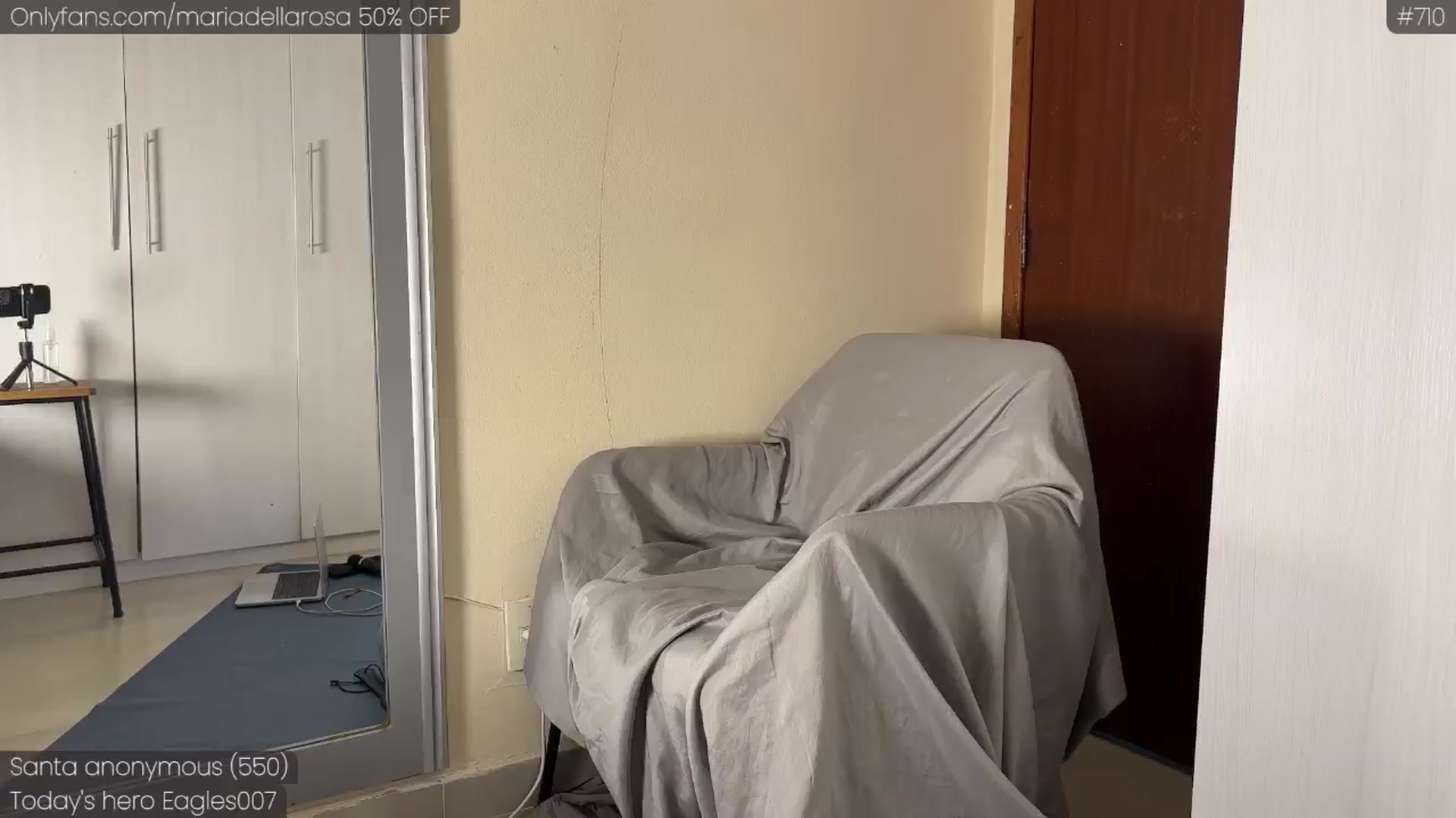 Gallery image thumbnail from Maria_'s myfreecams stream on, 12/16/2024, 24:56 image 15 of 20