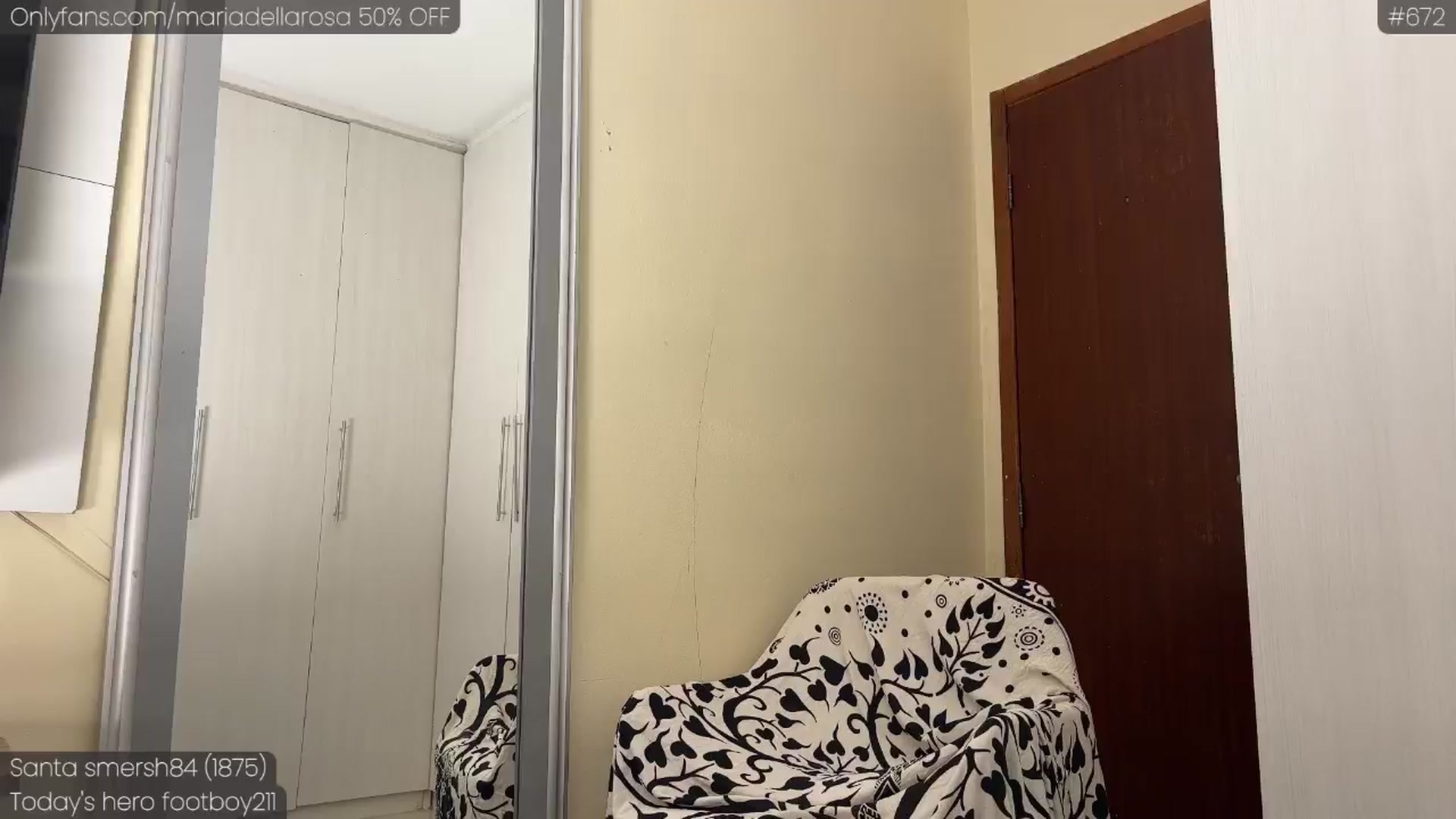 Gallery image thumbnail from Maria_'s myfreecams stream on, 12/19/2024, 06:58 image 12 of 20