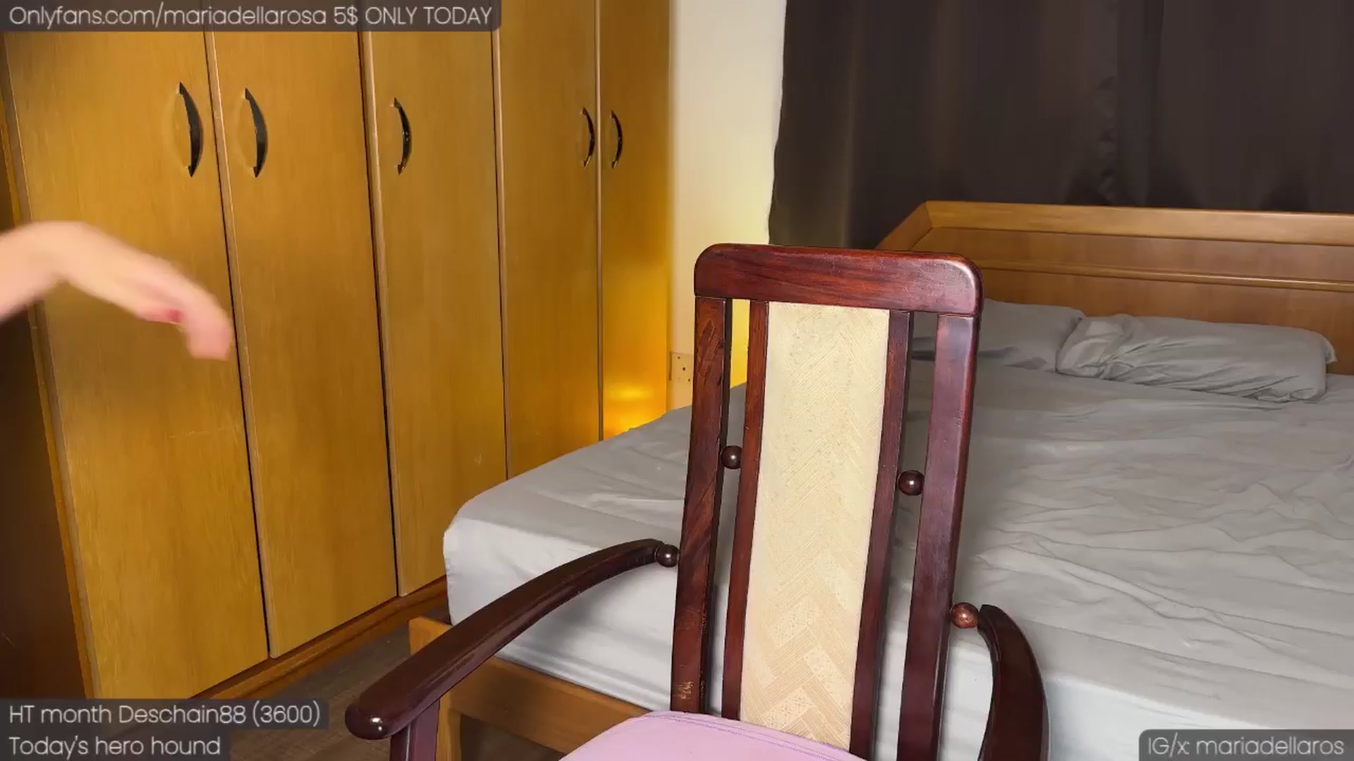 Gallery image thumbnail from Maria_'s myfreecams stream on, 03/12/2025, 03:49 image 2 of 20
