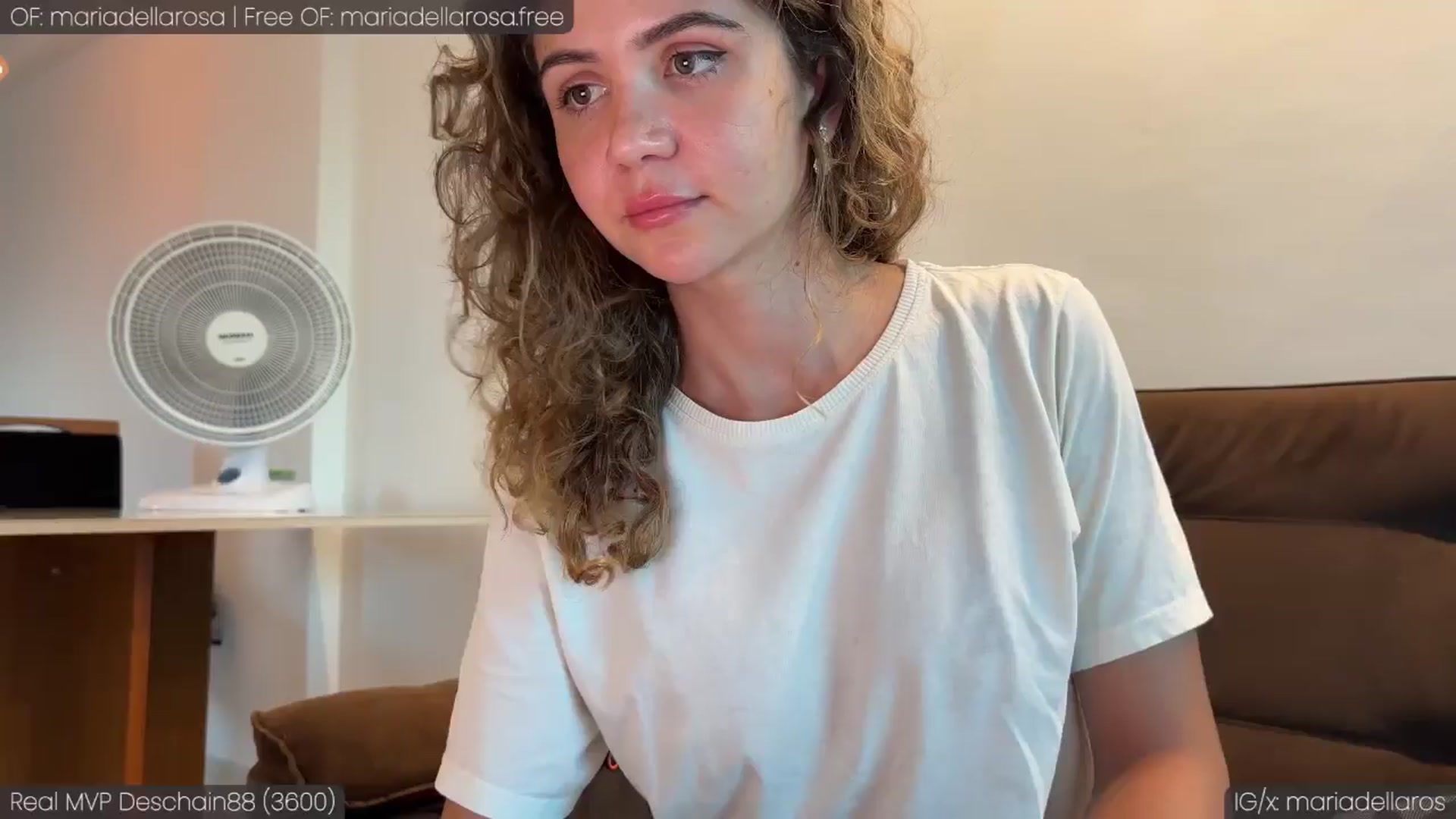 Gallery image thumbnail from Maria_'s myfreecams stream on, 03/28/2025, 21:10 image 6 of 20