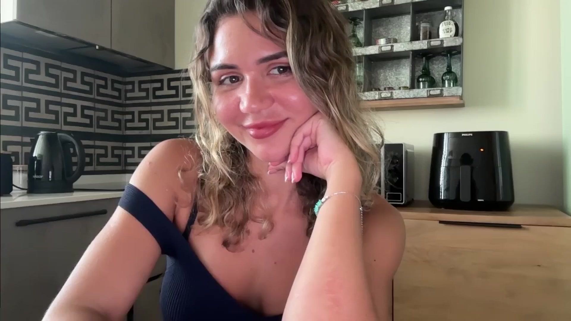Gallery image thumbnail from Maria_'s myfreecams stream on, 10/21/2025, 16:14 image 8 of 20