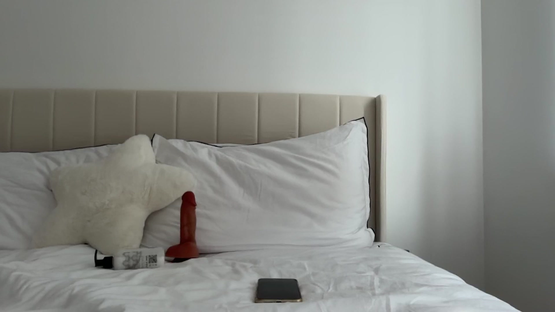 Gallery image thumbnail from Maria_x1's myfreecams stream on, 03/22/2026, 15:55 image 8 of 20