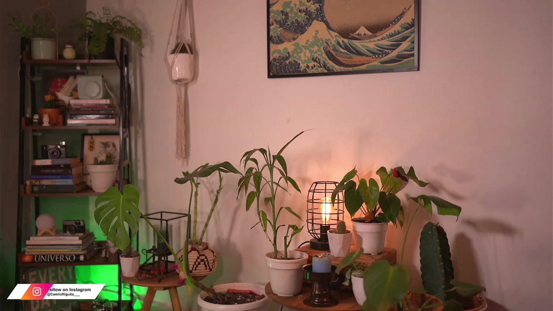 Gallery image thumbnail from Mariacamilaa1's myfreecams stream on, 11/19/2022, 24:16 image 19 of 20