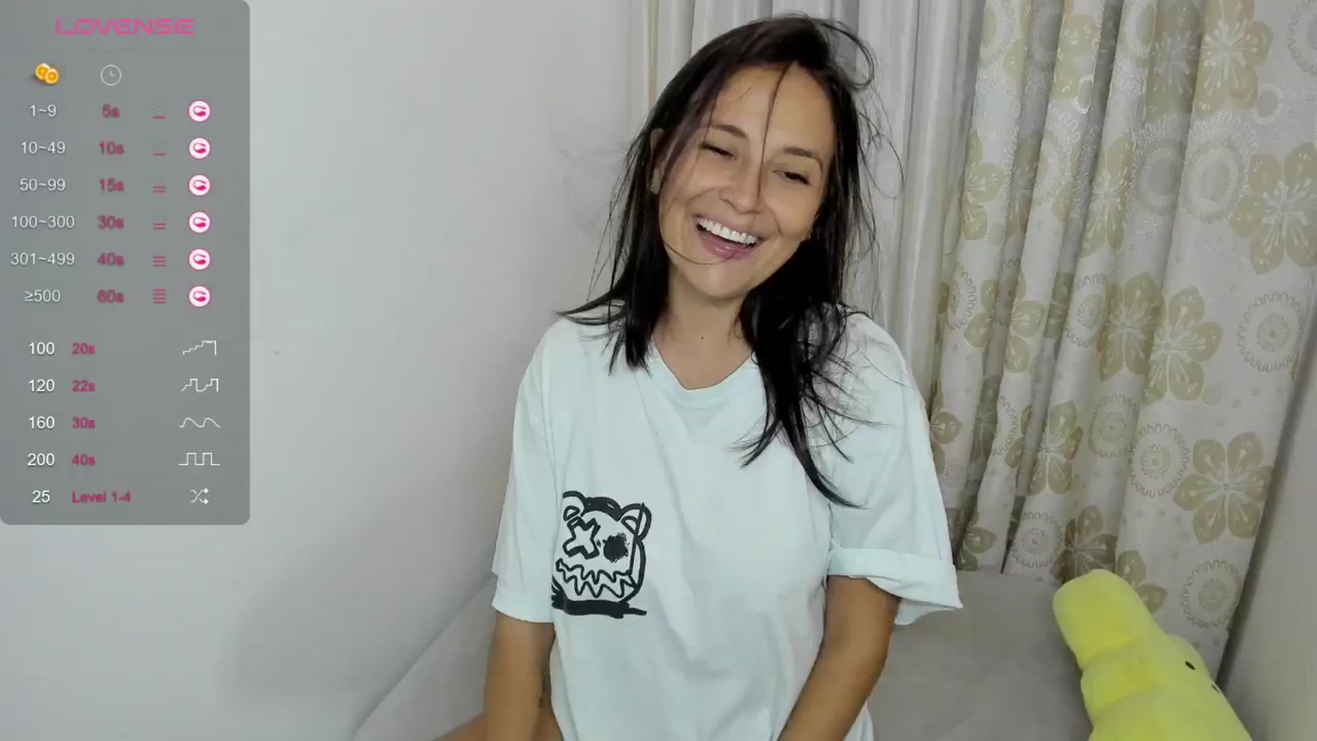 Gallery image thumbnail from Mariacb's myfreecams stream on, 04/18/2024, 19:19 image 16 of 20