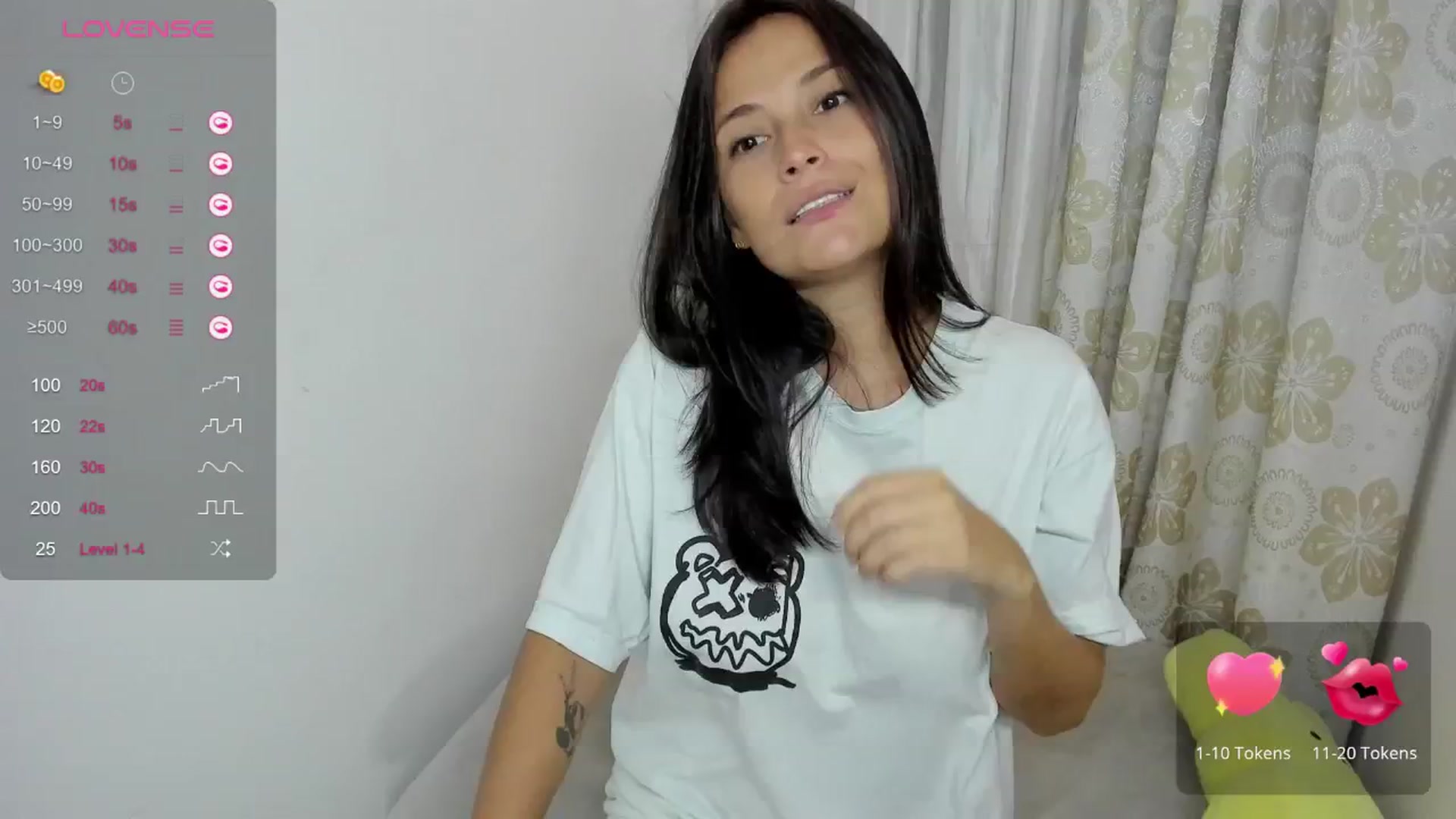 Gallery image thumbnail from Mariacb's myfreecams stream on, 04/18/2024, 19:19 image 11 of 20