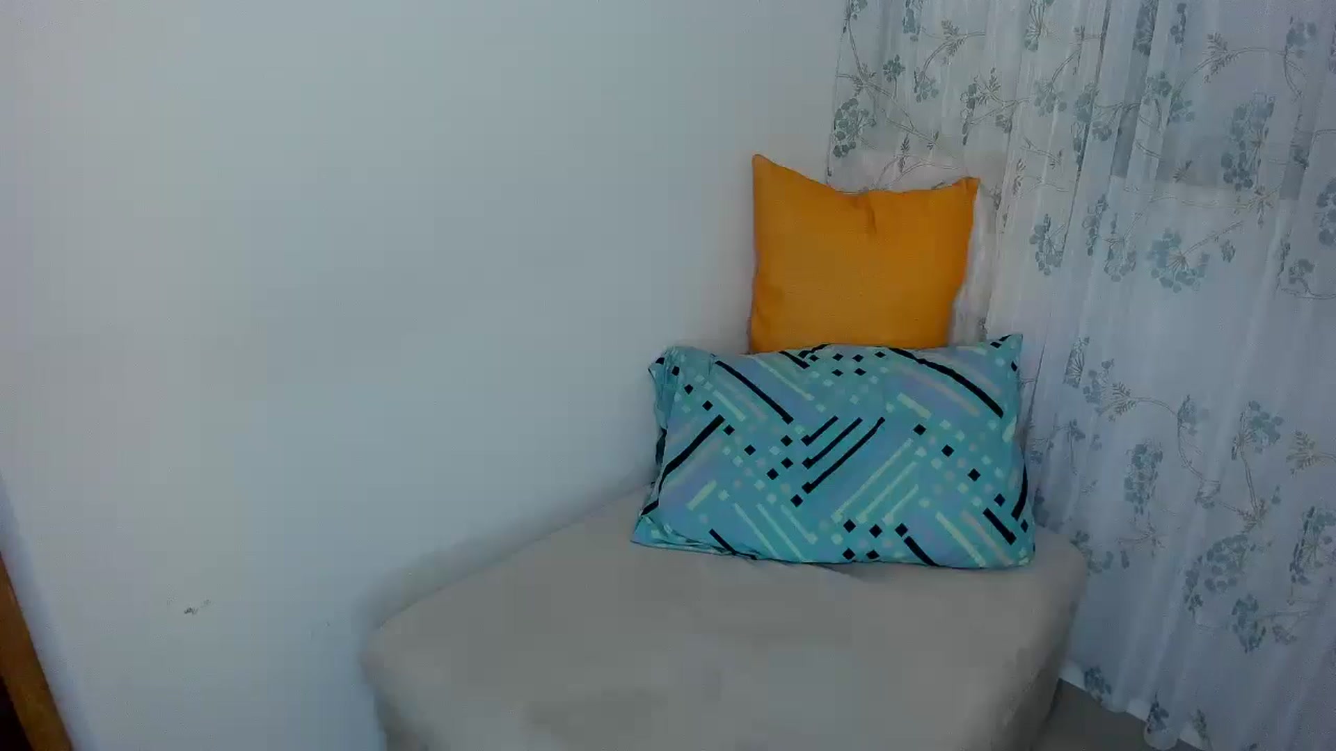 Gallery image thumbnail from Mariacb's myfreecams stream on, 02/26/2025, 16:43 image 6 of 20