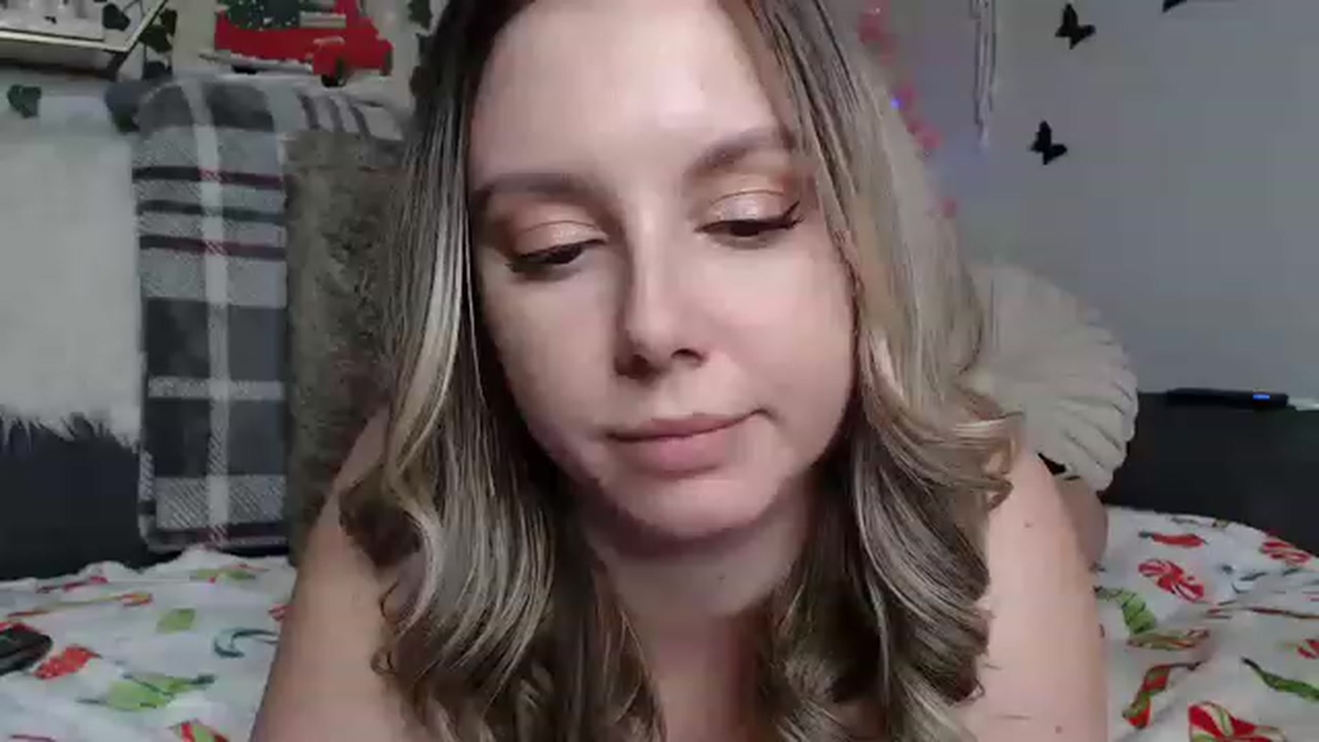 Gallery image thumbnail from MariahKay's myfreecams stream on, 12/02/2022, 21:09 image 9 of 20