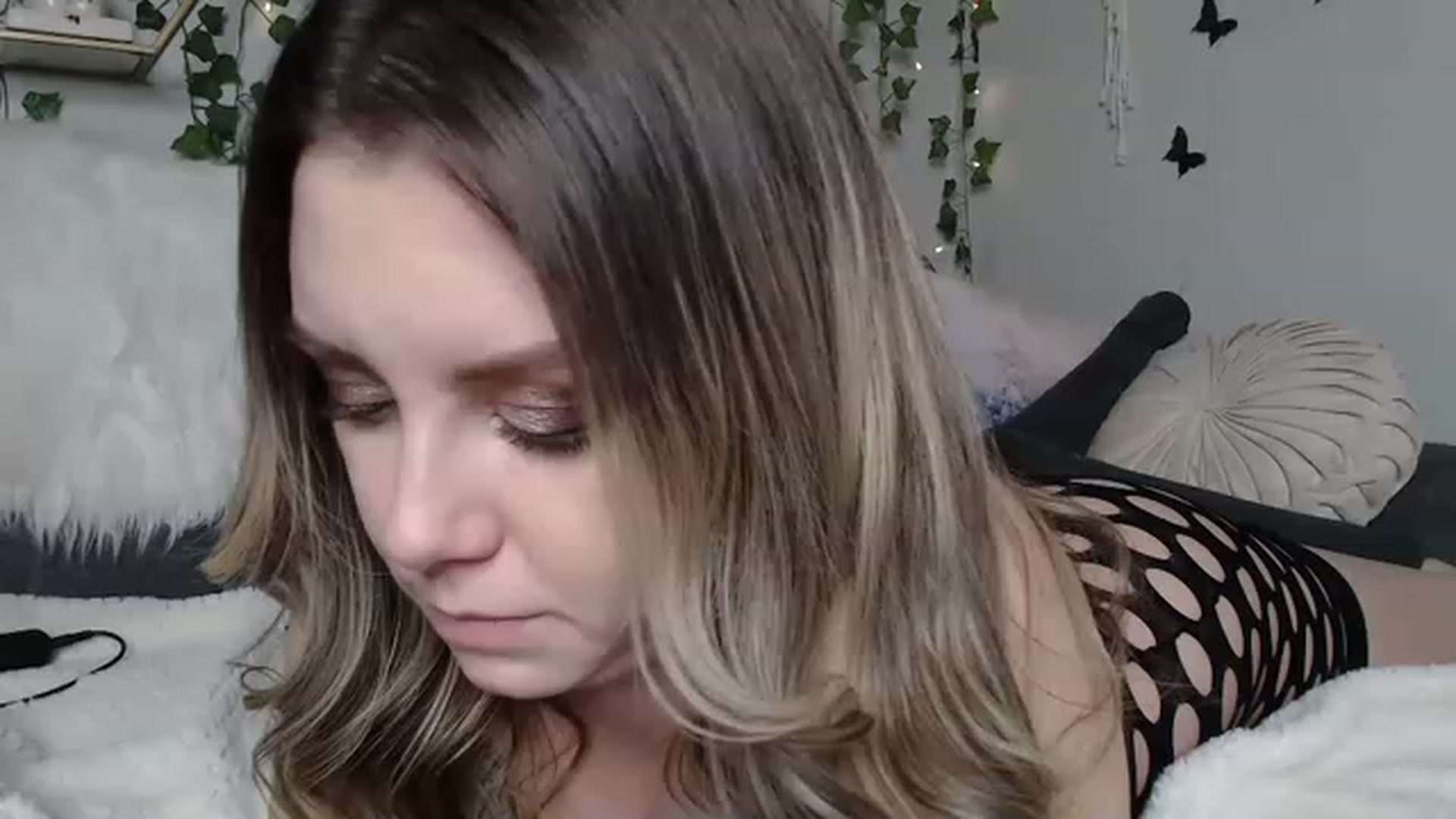 Gallery image thumbnail from MariahKay's myfreecams stream on, 12/29/2022, 20:39 image 12 of 20