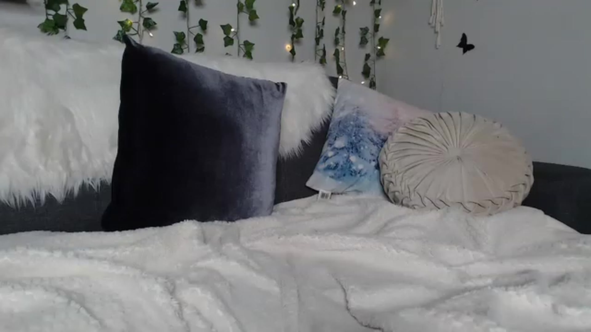 Gallery image thumbnail from MariahKay's myfreecams stream on, 01/06/2023, 22:07 image 10 of 20