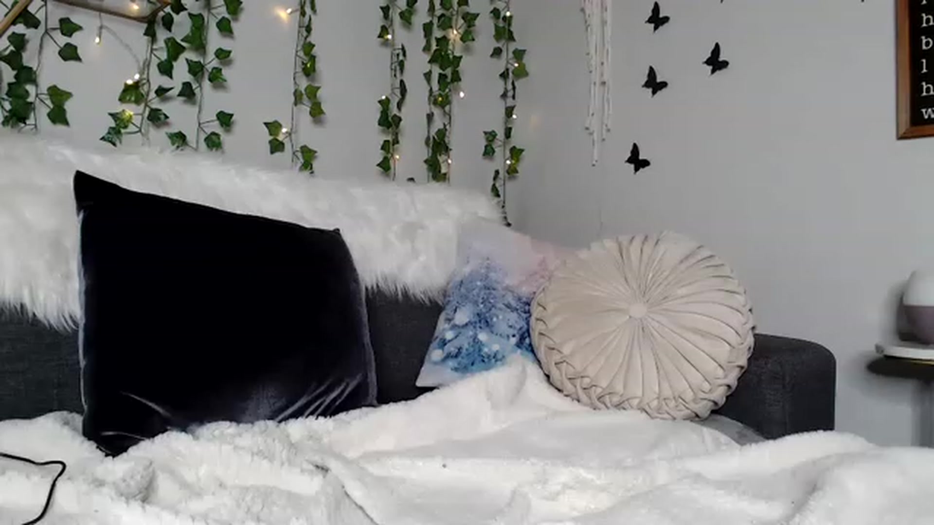 Gallery image thumbnail from MariahKay's myfreecams stream on, 01/18/2023, 23:30 image 11 of 20