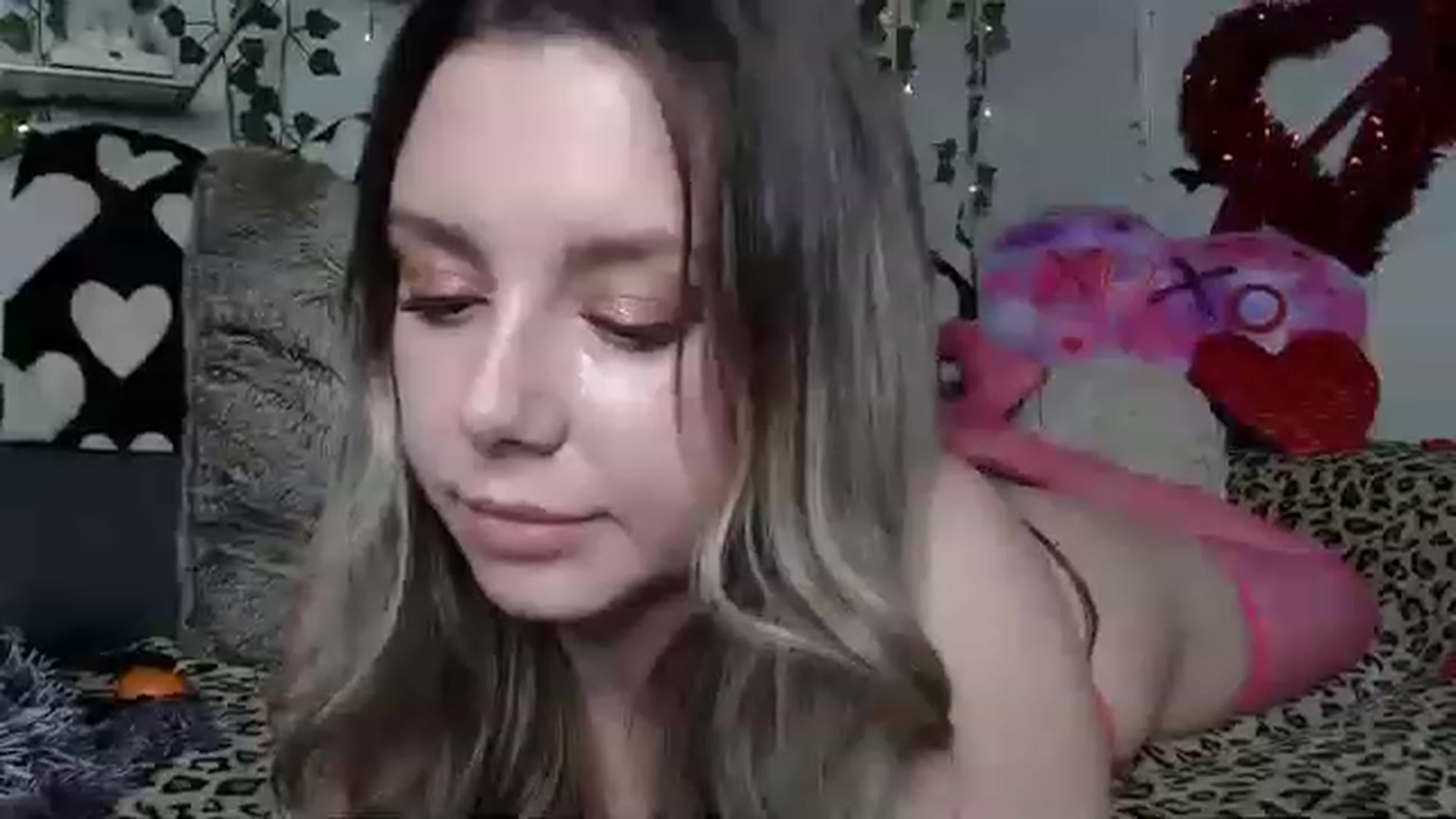 Gallery image thumbnail from MariahKay's myfreecams stream on, 02/08/2023, 01:55 image 12 of 20