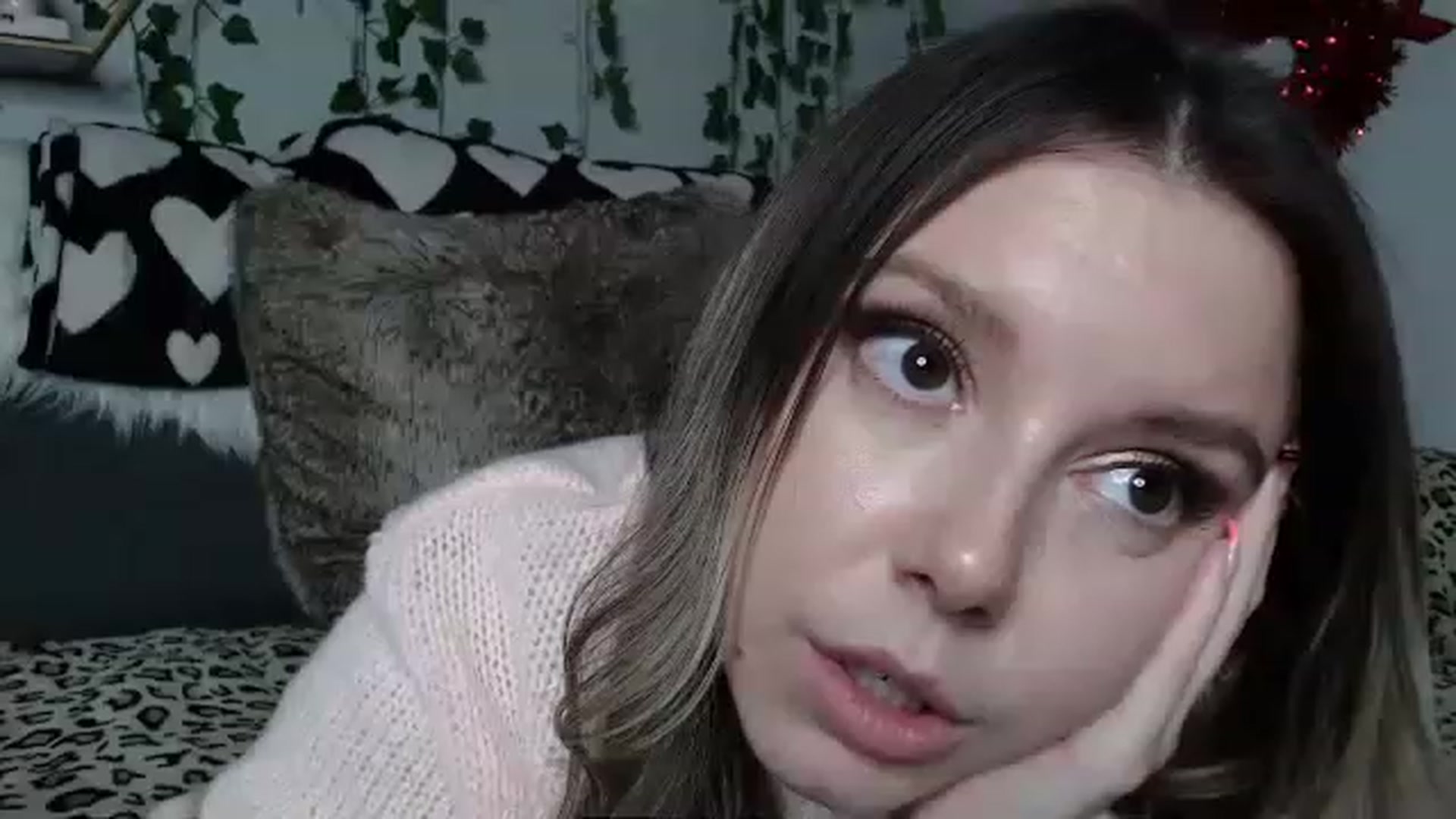 Gallery image thumbnail from MariahKay's myfreecams stream on, 02/15/2023, 02:18 image 6 of 20